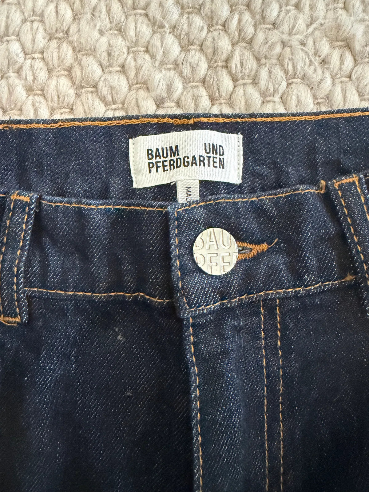 Baum und Pferdgarten No 03-jeans