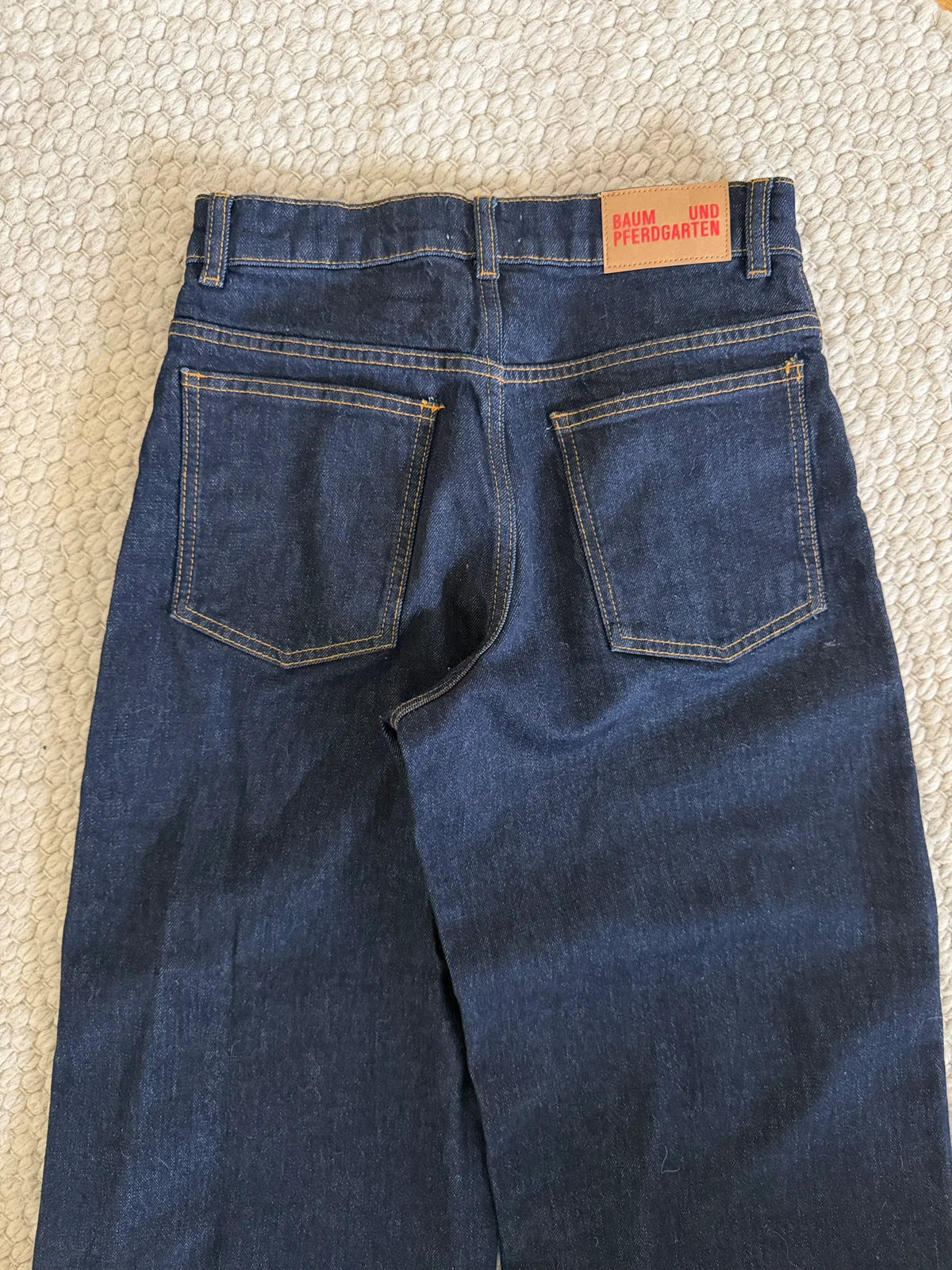 Baum und Pferdgarten No 03-jeans
