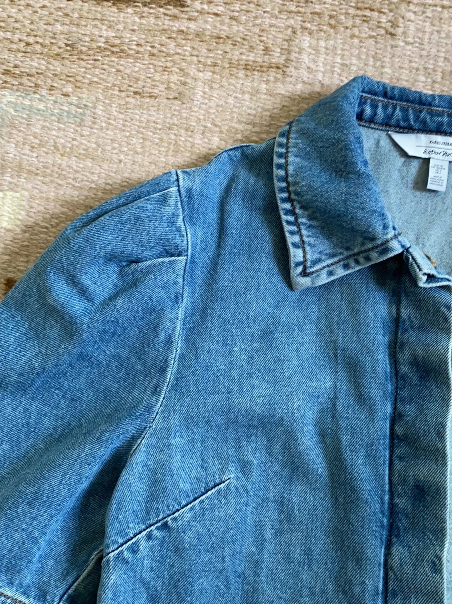 & Other Stories-blus