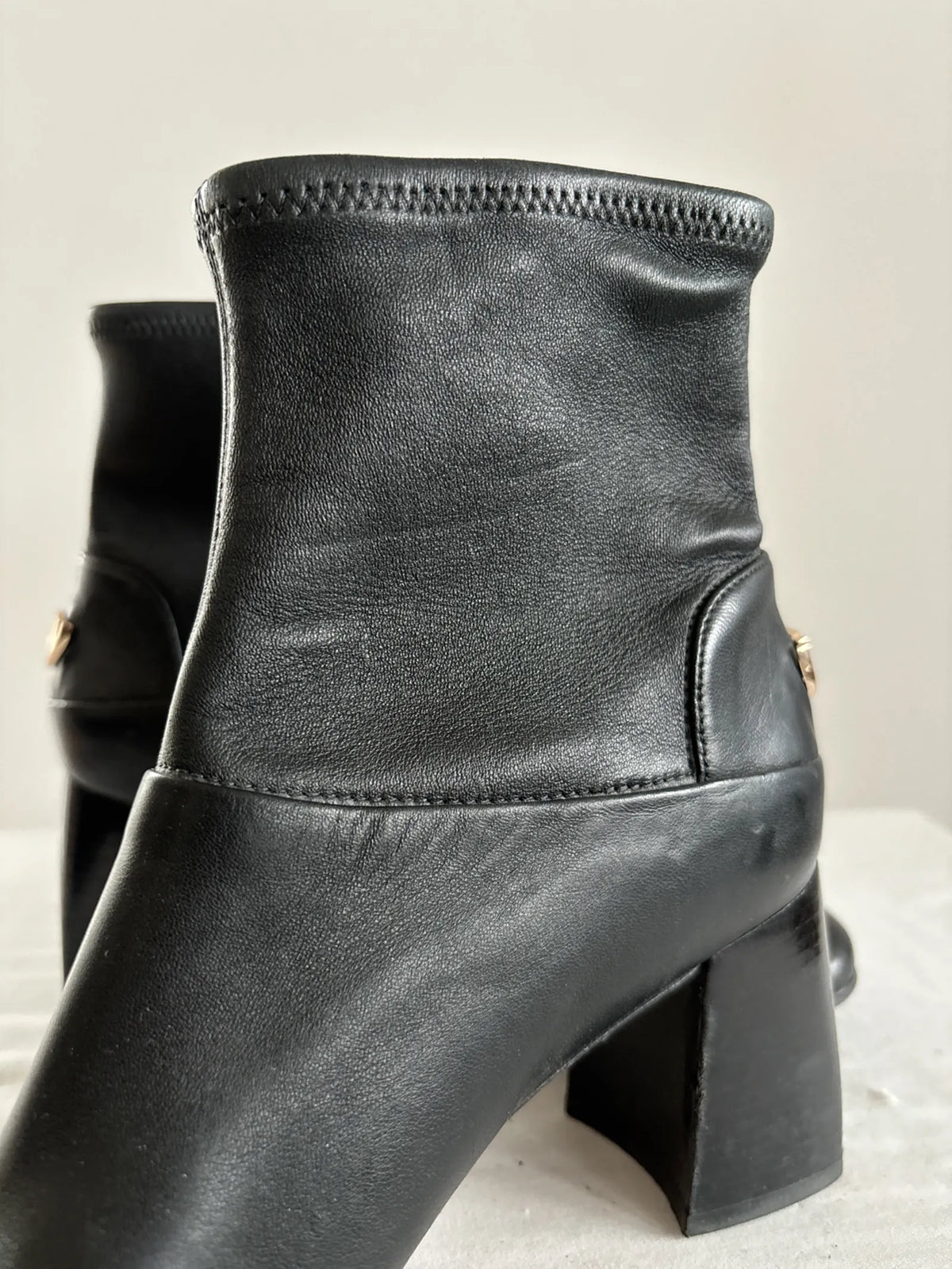 Tory Burch-skinnboots