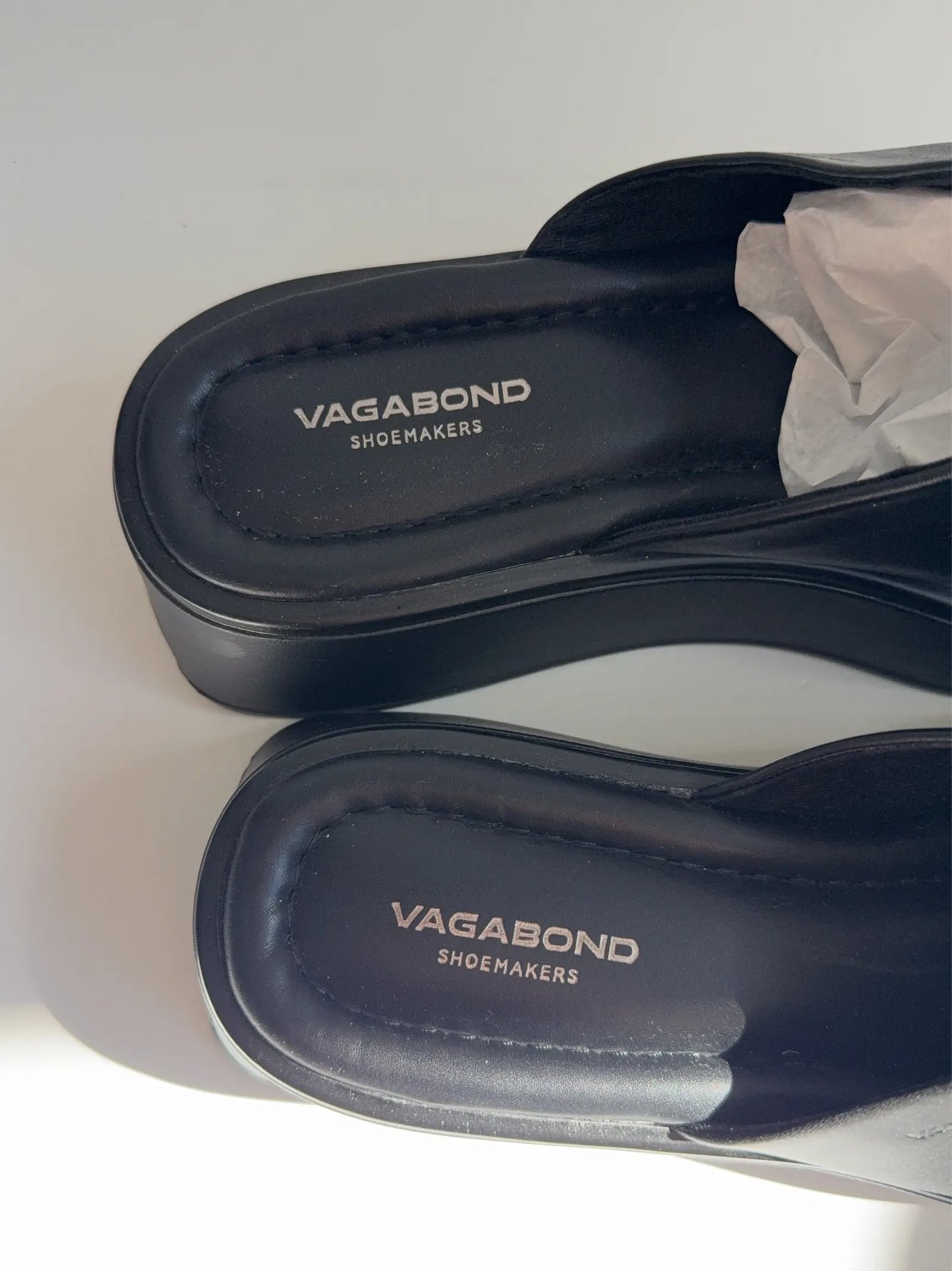 Vagabond Courtney-skinnsandaler NWOT