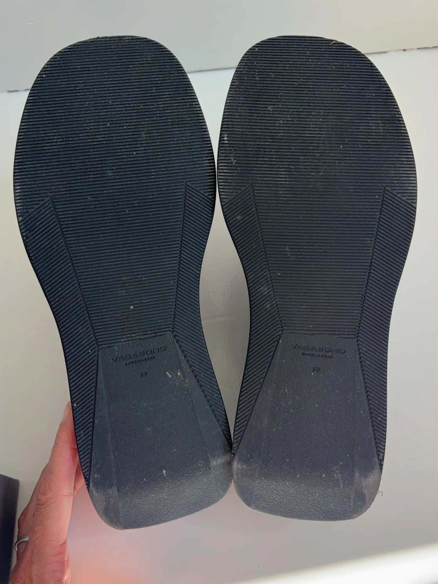Vagabond Courtney-skinnsandaler NWOT