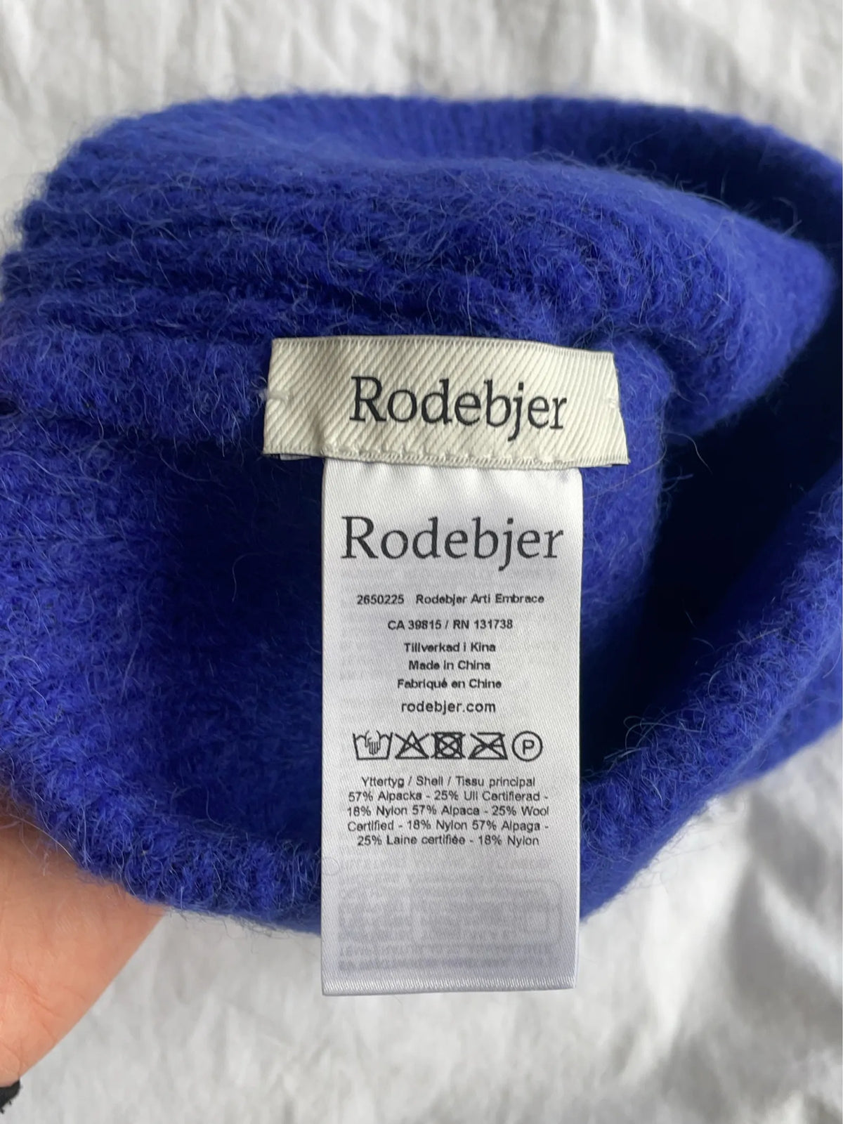 Rodebjer Art Embrace-ullmössa NWOT