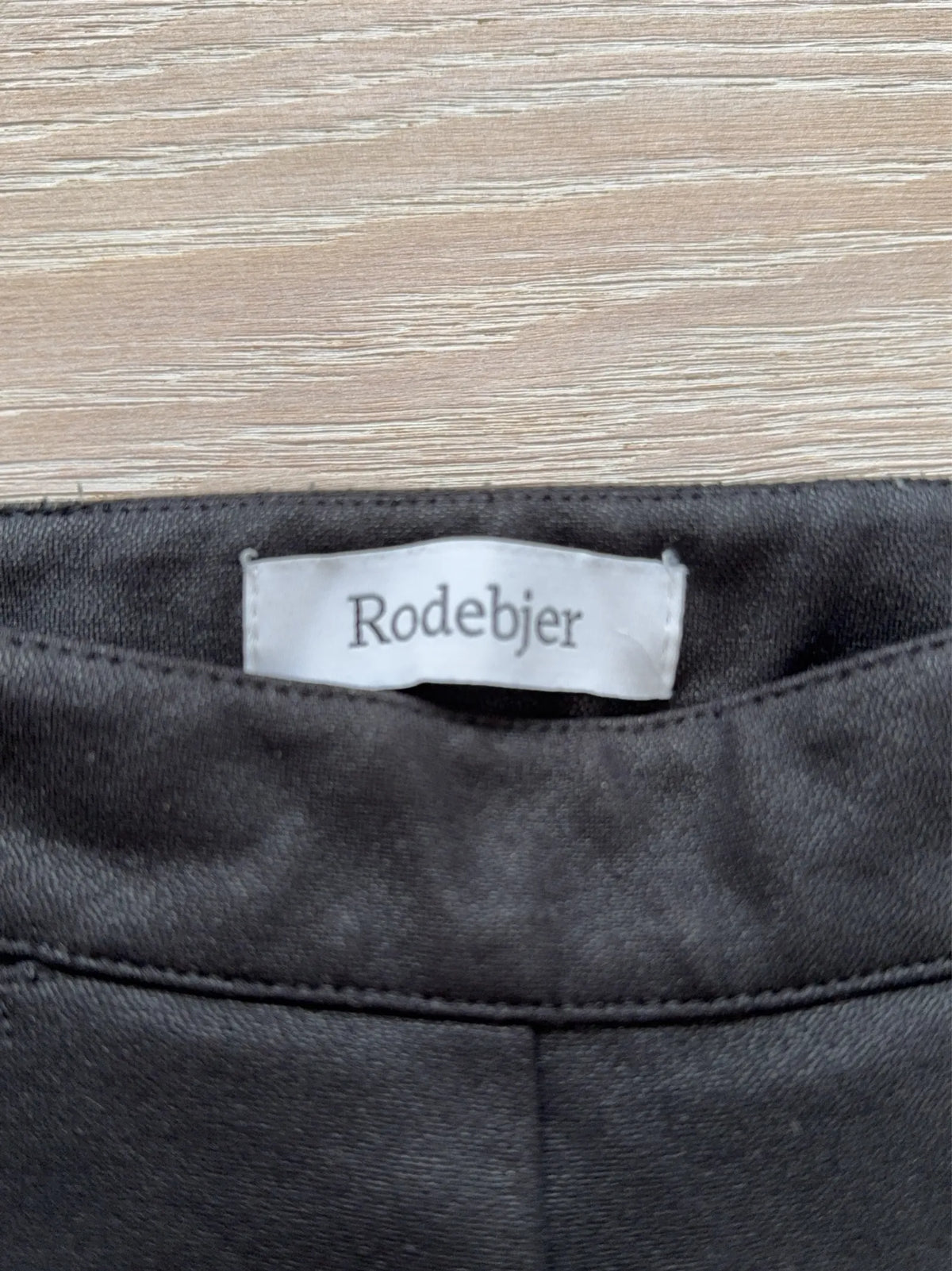 Rodebjer Haina Rastered-kostymbyxor