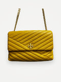 Tory Burch-skinnaxelremsväska