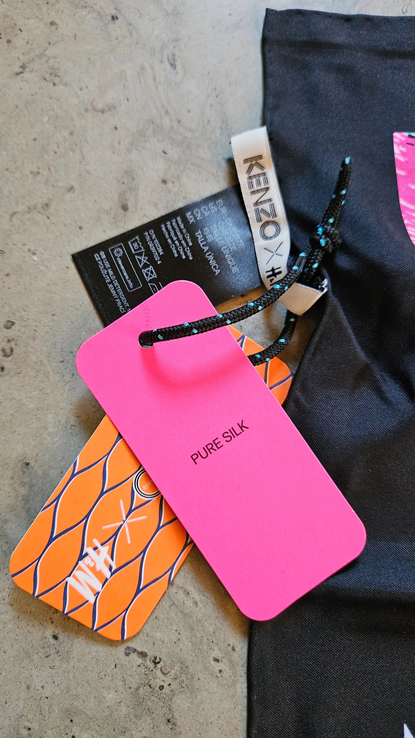 Kenzo X H&M-sidensjal NWT