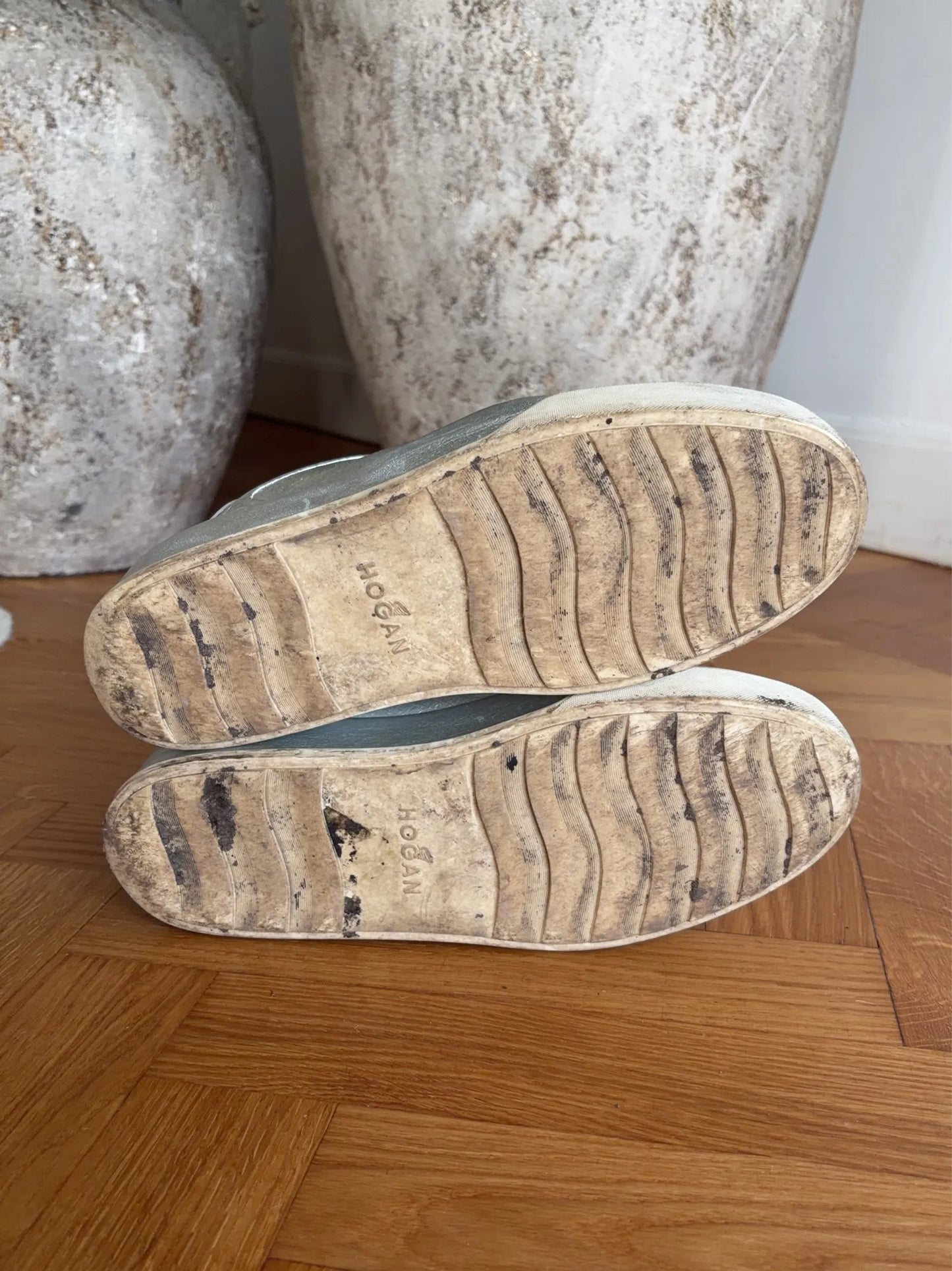 Hogan Rebel Sneakers