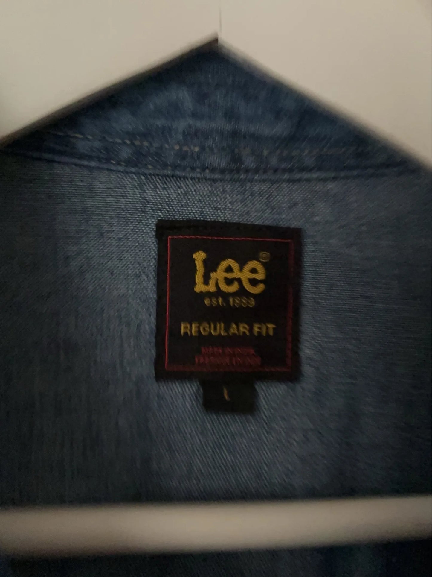 Lee-skjorta