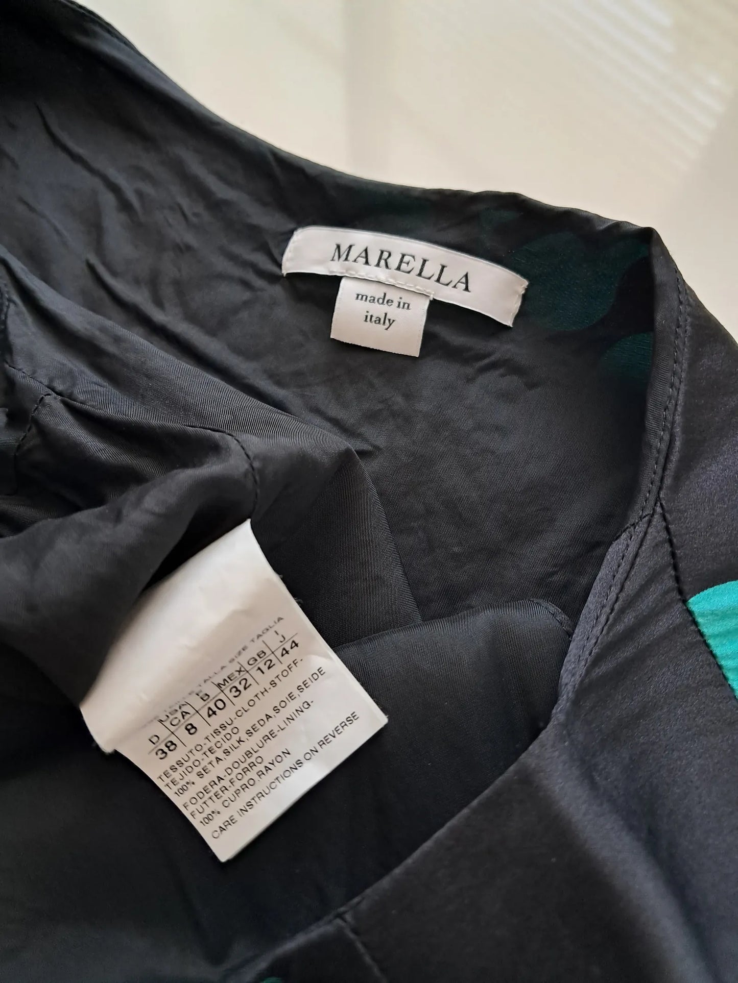 Marella-sidenklänning