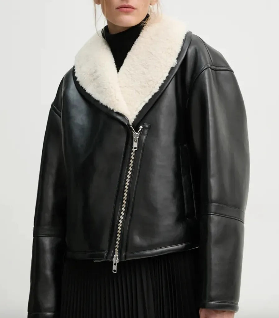 Stand Studio Leonora Shearling-jacka NWOT