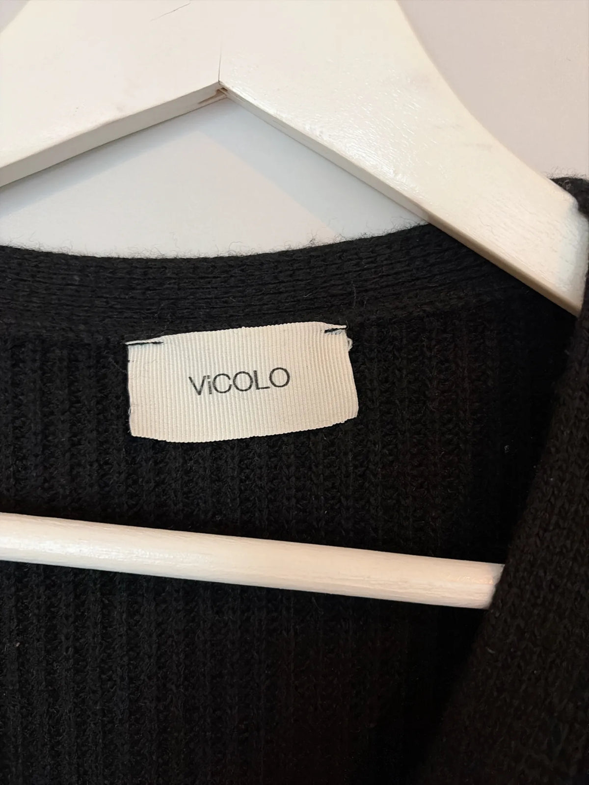 Vicolo Cardigan