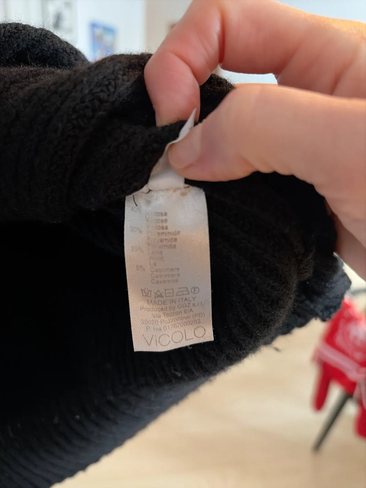 Vicolo Cardigan