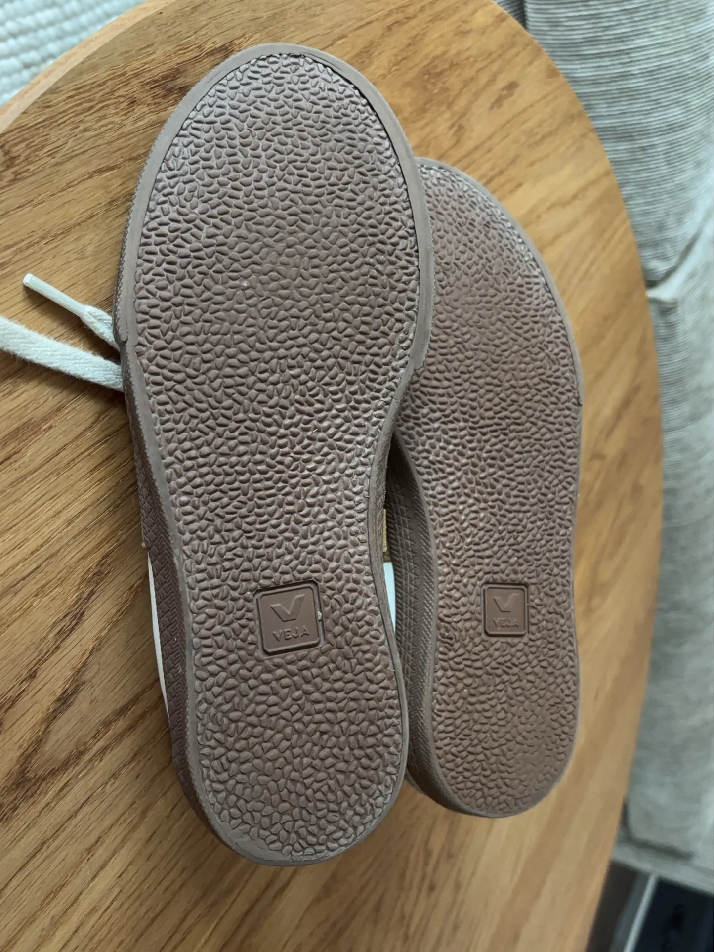 Veja Sneakers