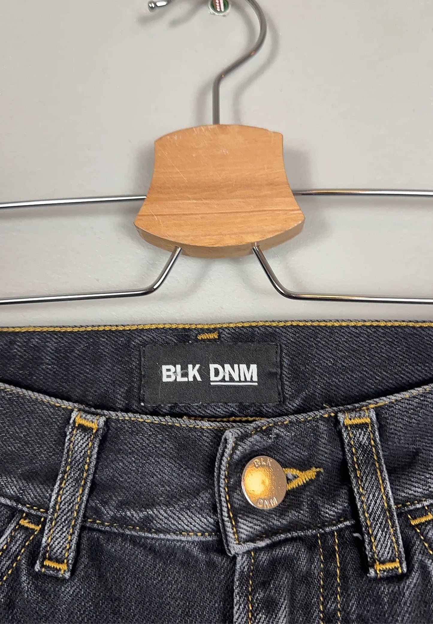 BLK DNM 39 Bond Black-jeans