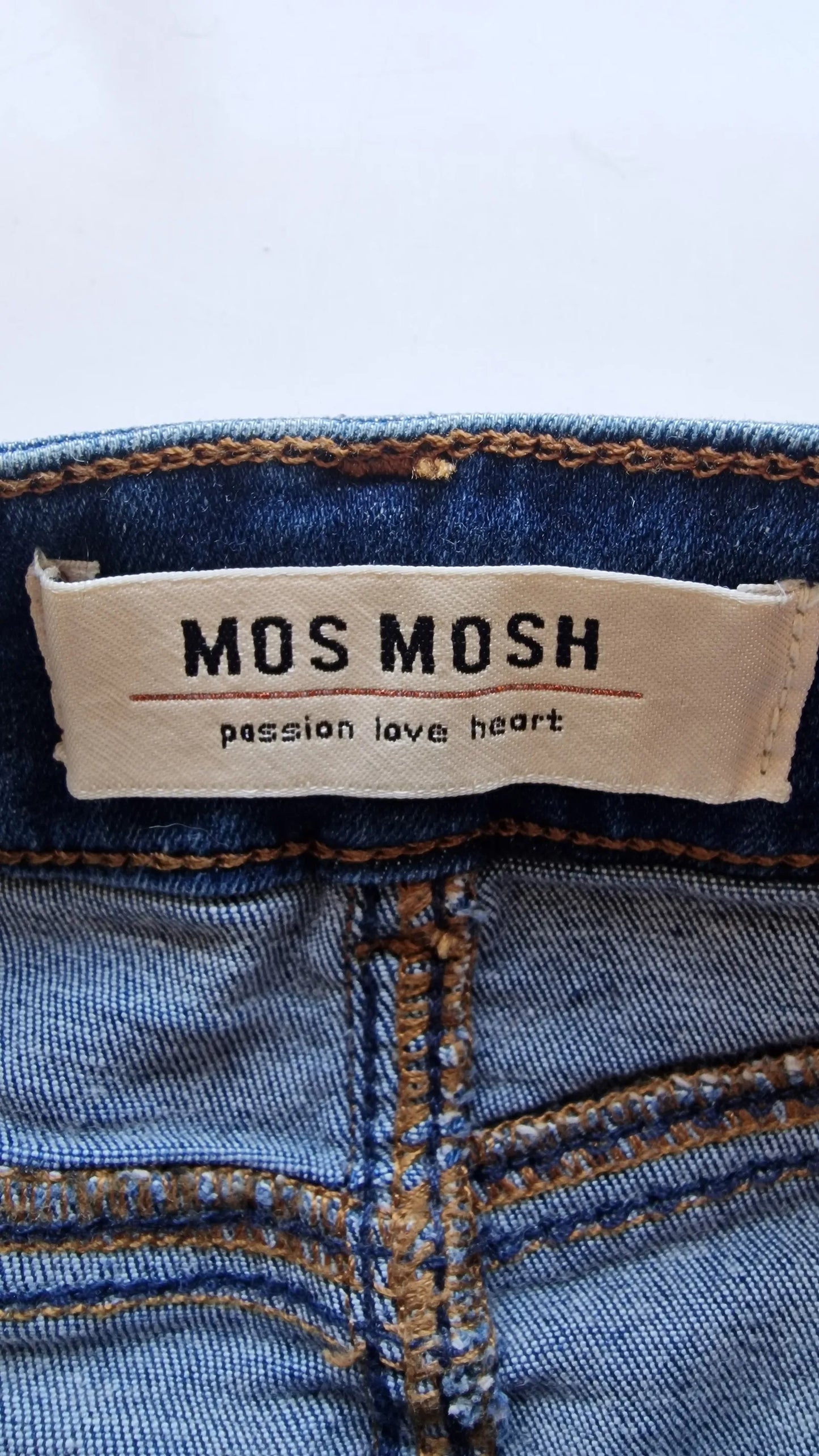 Mos Mosh Ozzy Winston-kjol