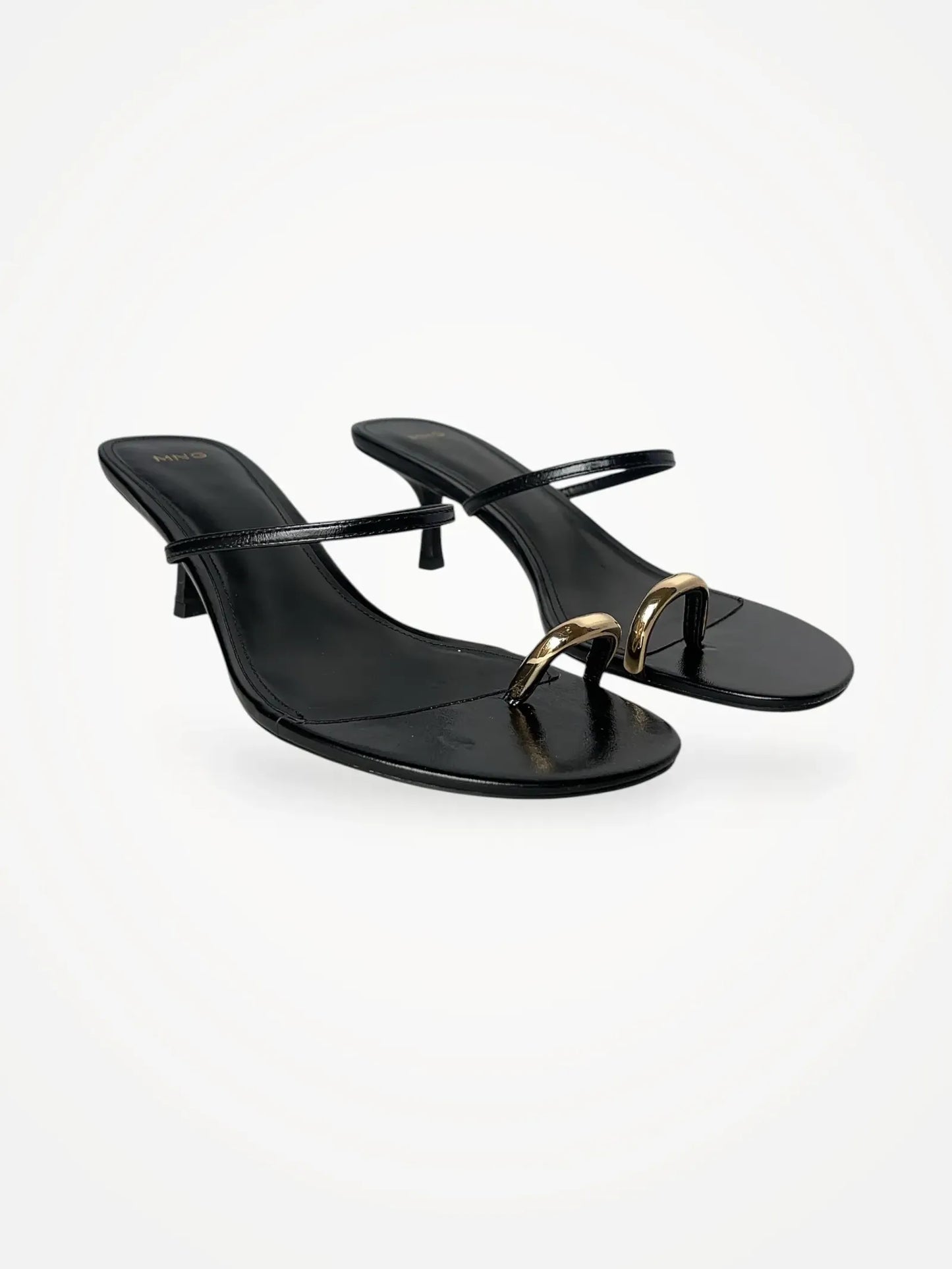 Mng-skinnsandaler
