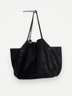 Stella Mccartney Stella Mccartneys Falabella Tote I Svart Med Kedja. Handbag