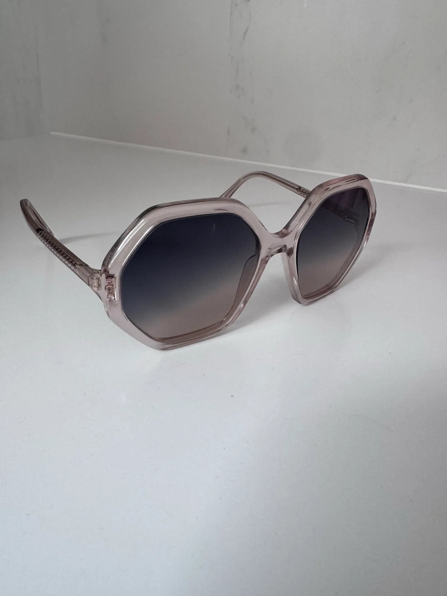 Chloé-solglasögon NWOT