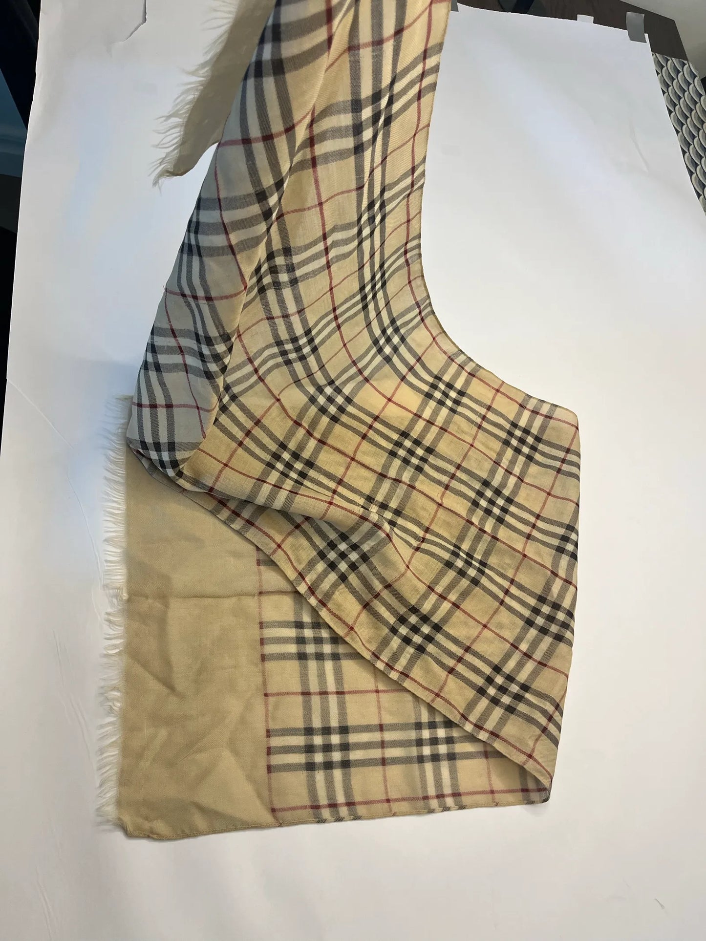 Burberry-ullhalsduk