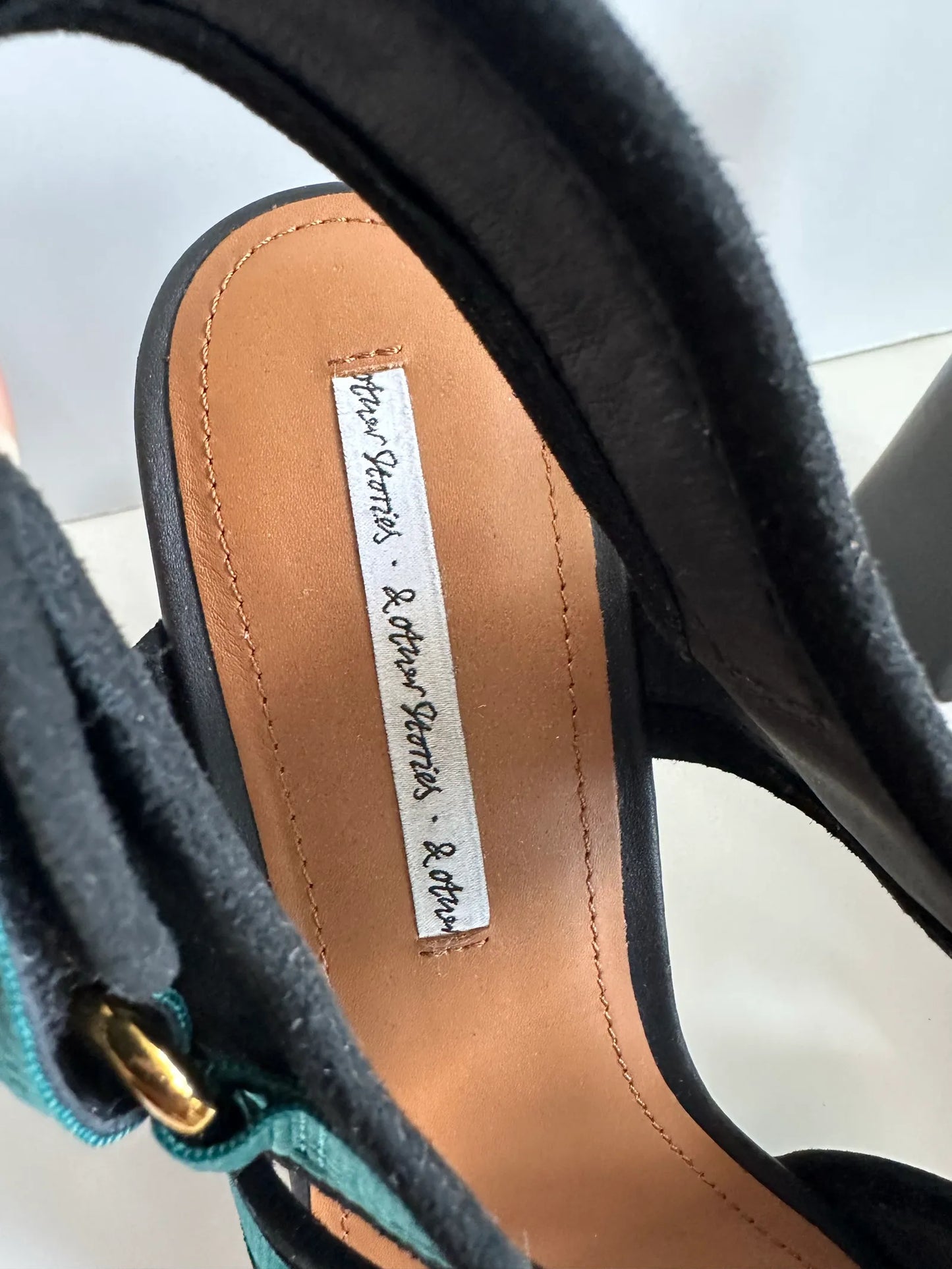 & Other Stories Heels
