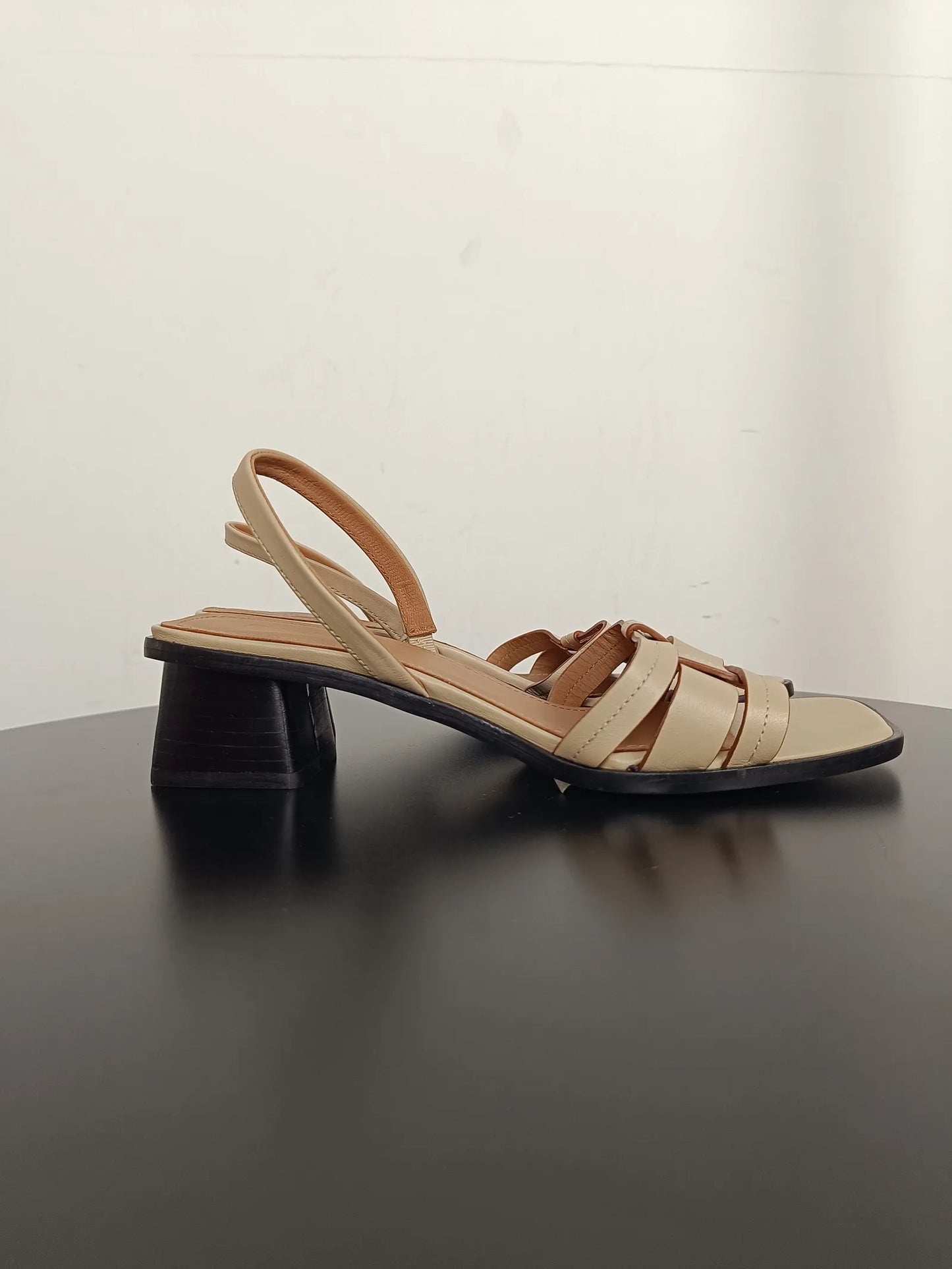 Flattered Freja Leather Creme-skinnklackar