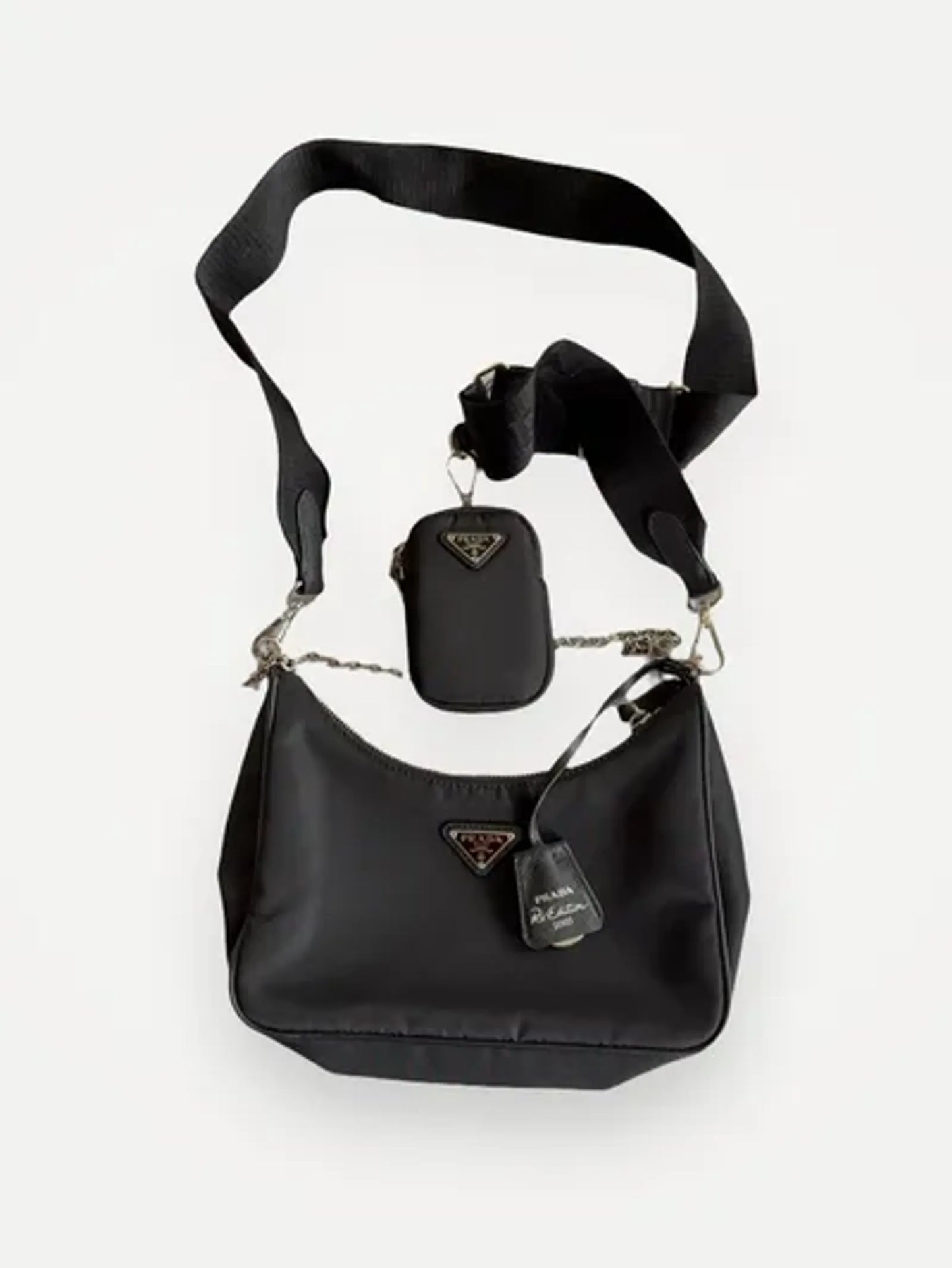 Prada Re-edition 2005 – 1bh204 Nero-axelremsväska NWOT