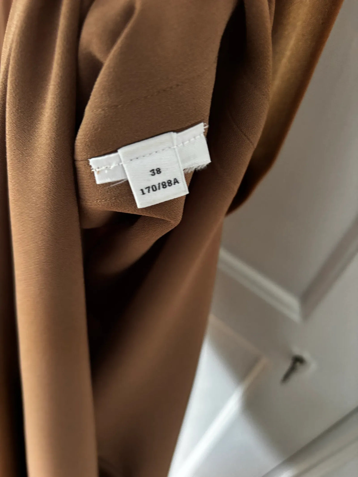 Filippa K Fluid Draped Strap-klänning NWOT