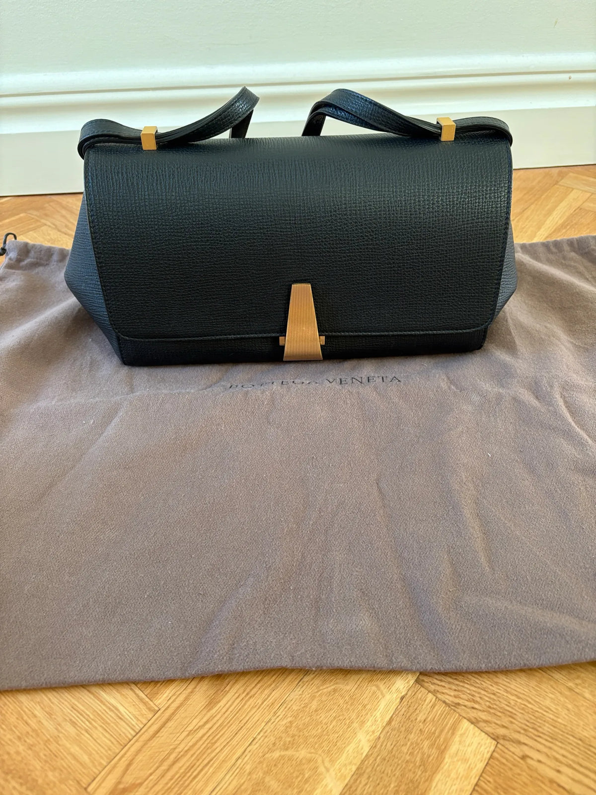 Bottega Veneta Angle Shoulder bag