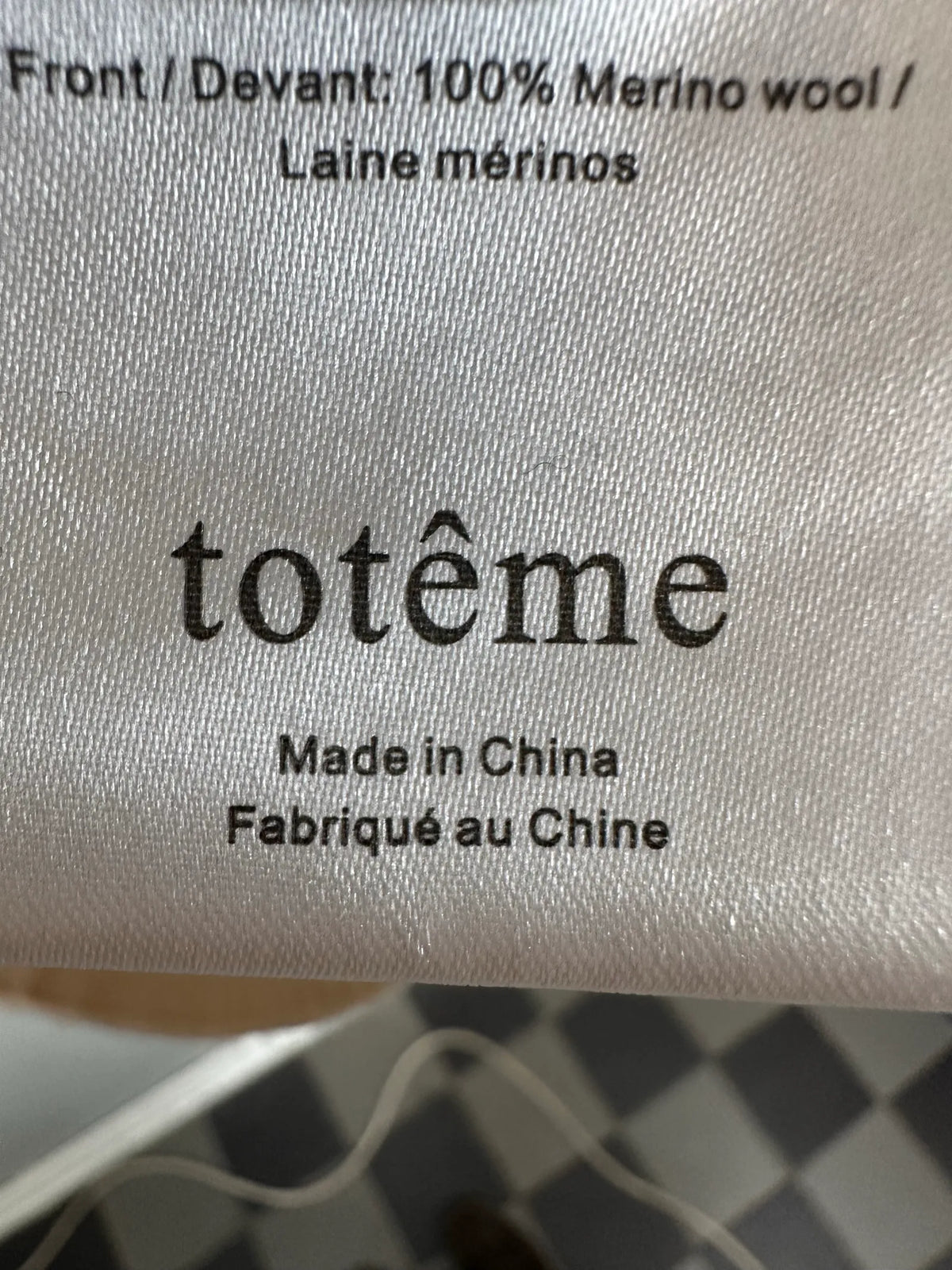 Toteme-ullkofta