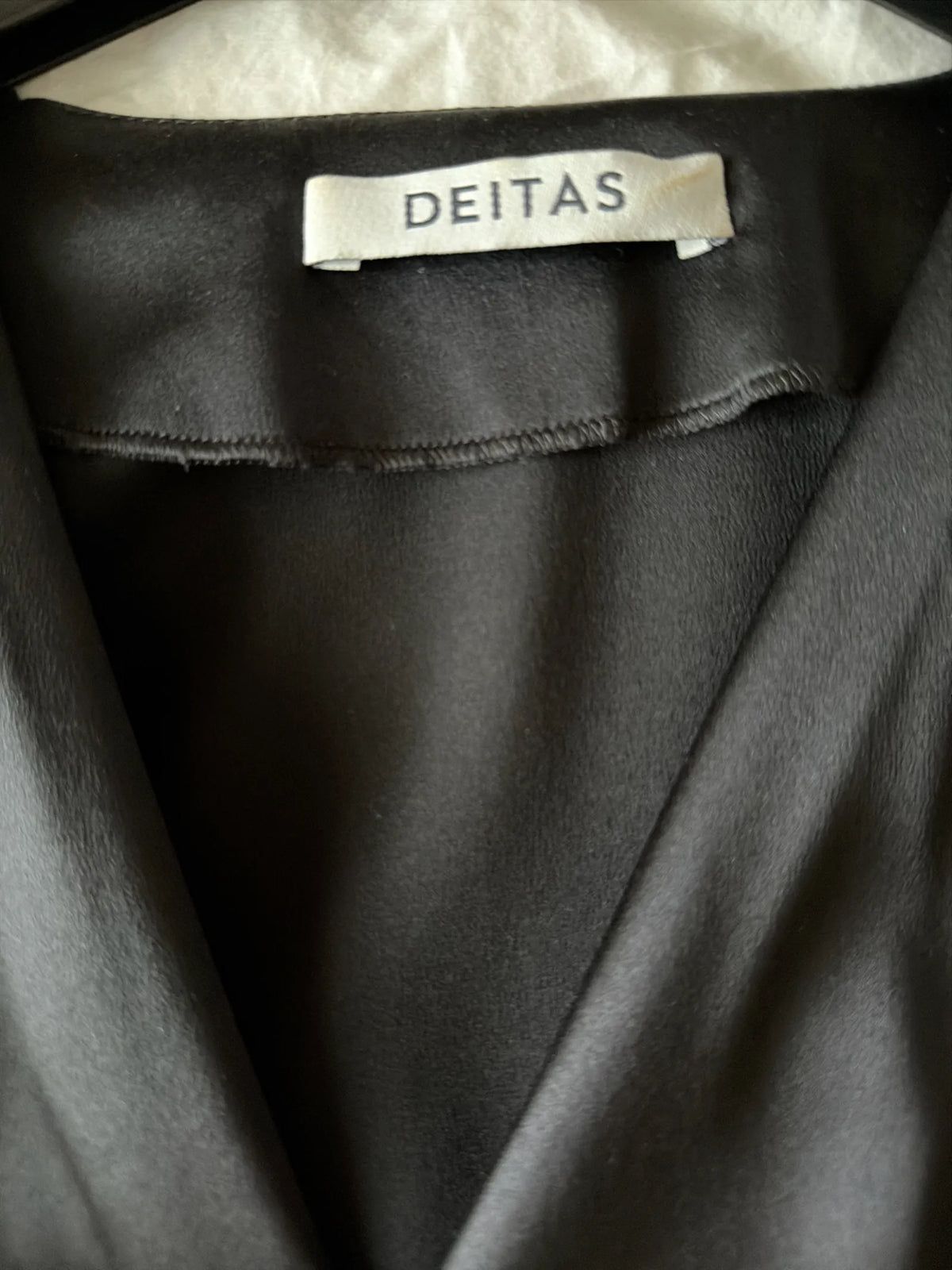 Deitas-sidenblus