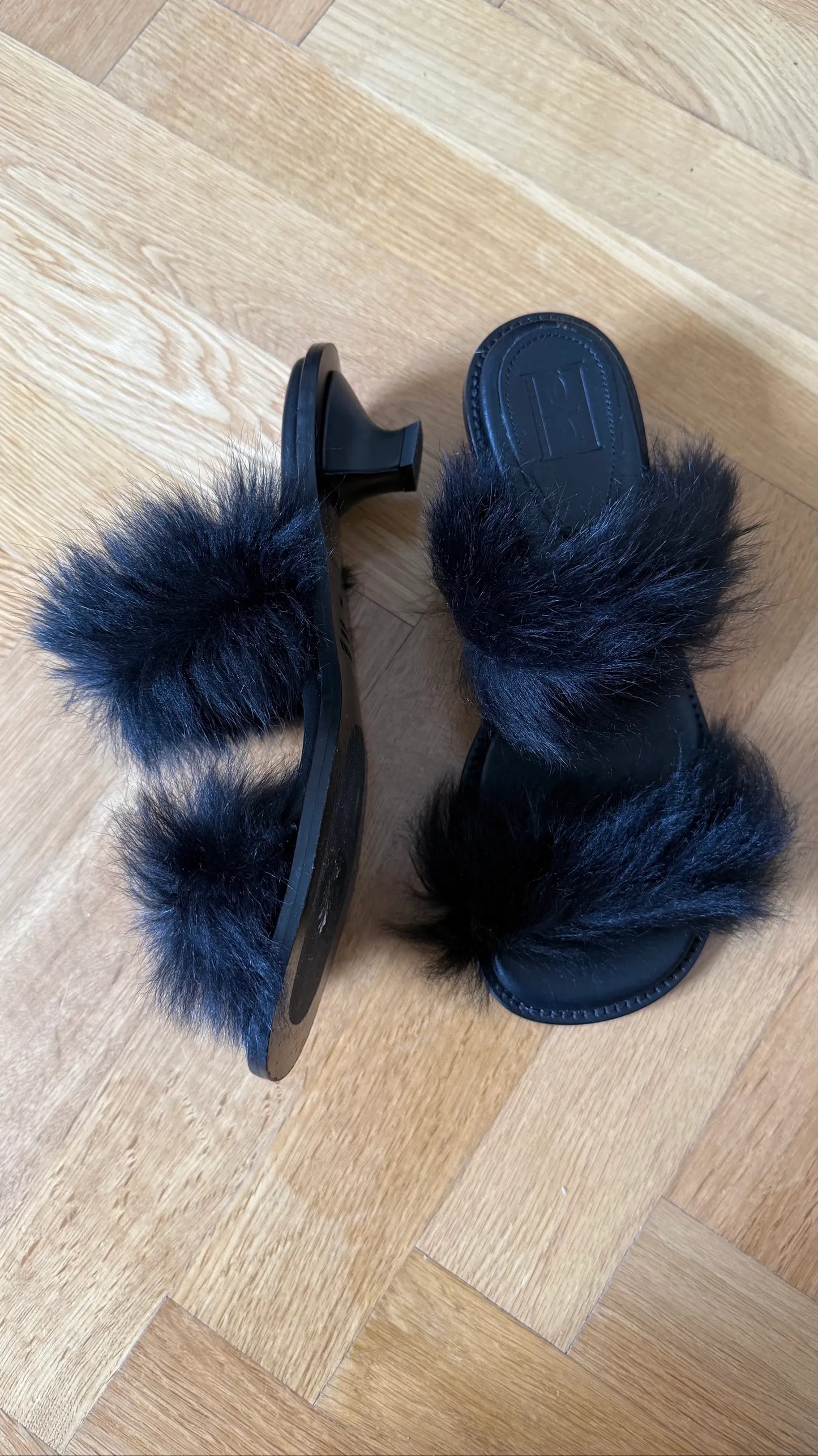 By Malene Birger Tianna-skinnsandaler