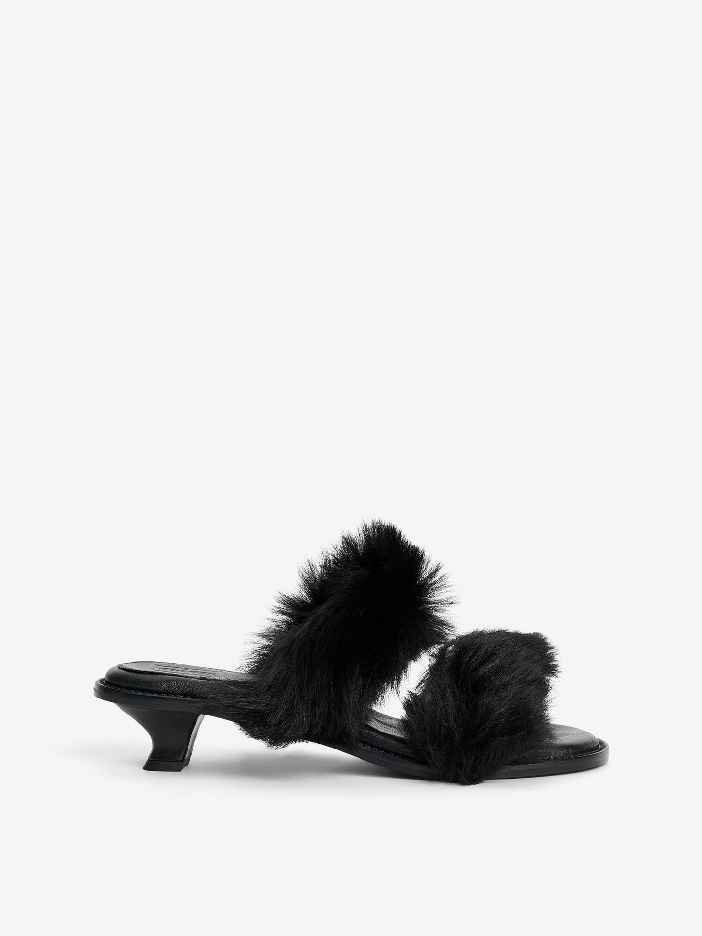By Malene Birger Tianna-skinnsandaler