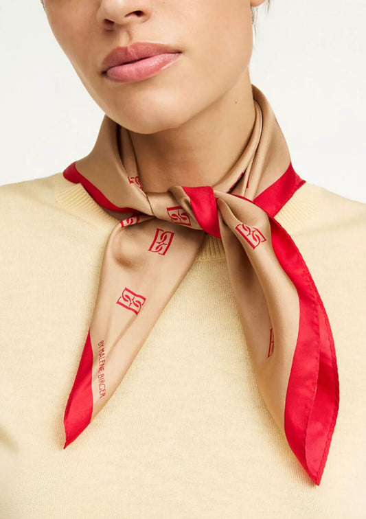 By Malene Birger Monnis Scarf