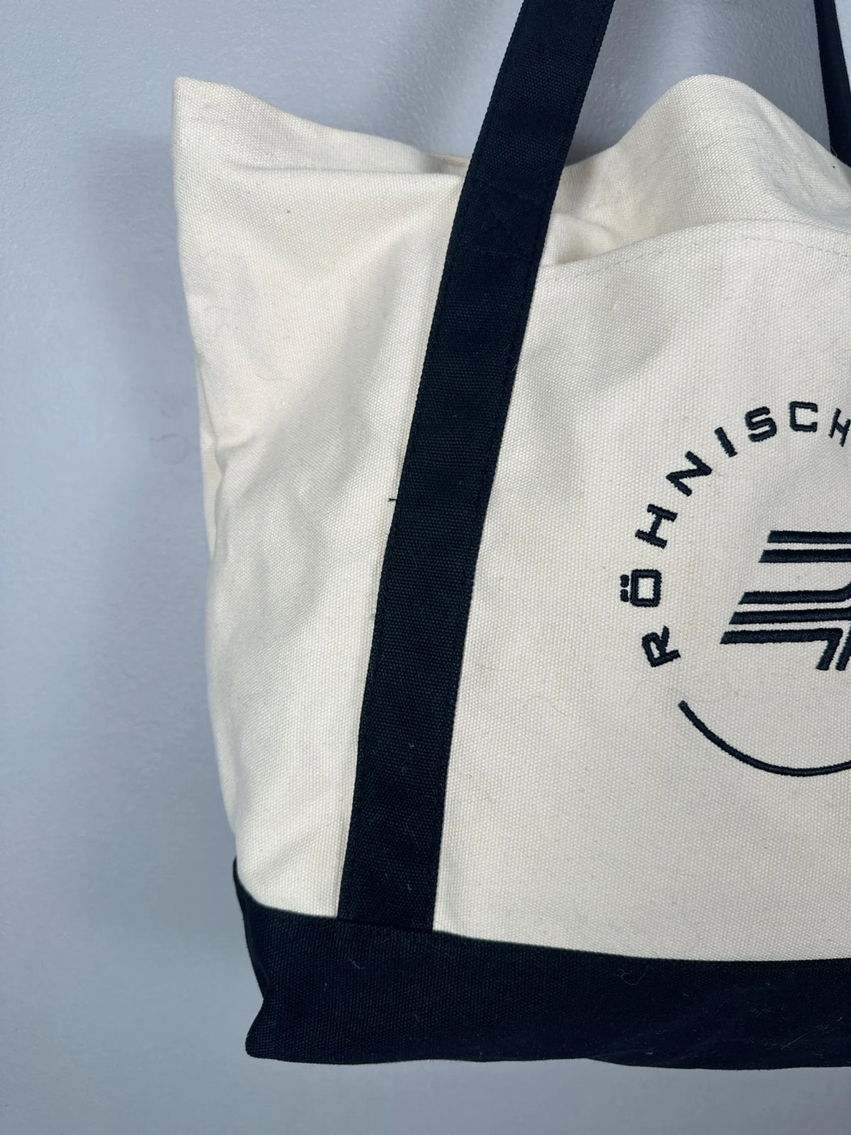 Röhnisch-axelremsväska