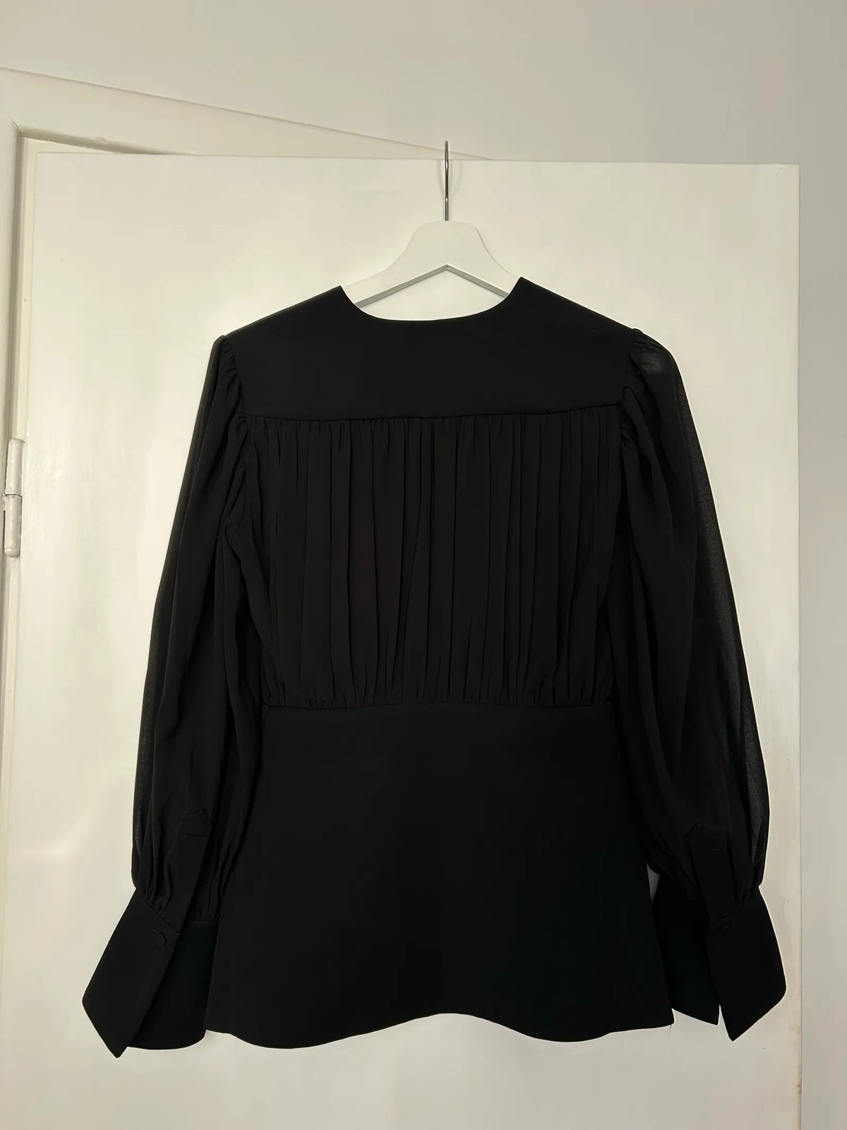 Malina Wilhelmina Wrap Detail Chiffon-blus