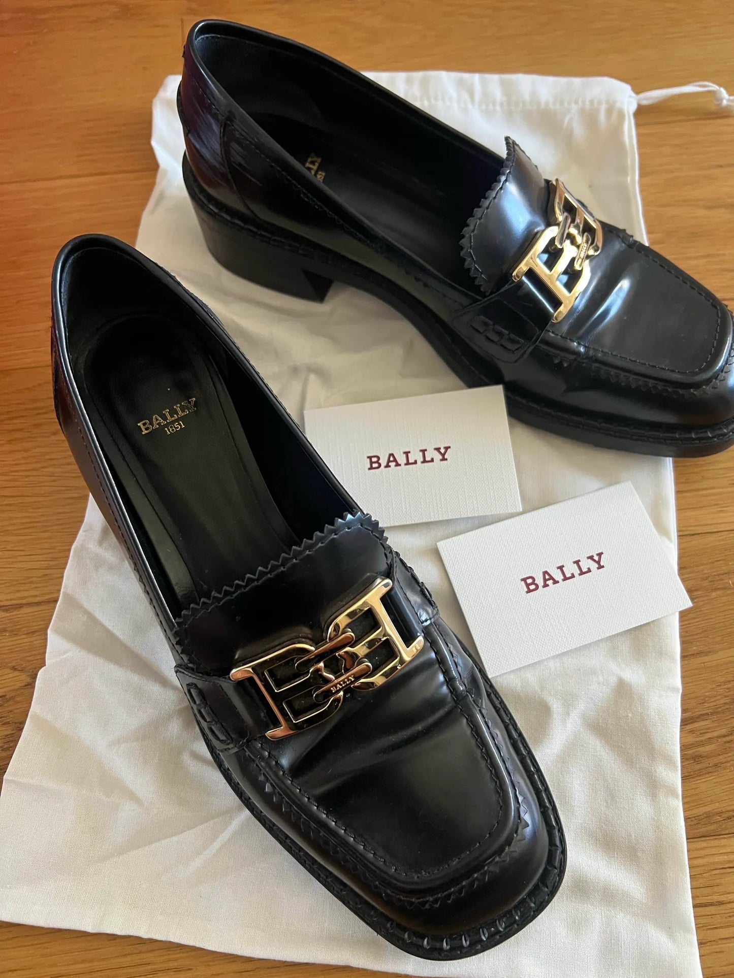 Bally Ellyane-skinnloafers