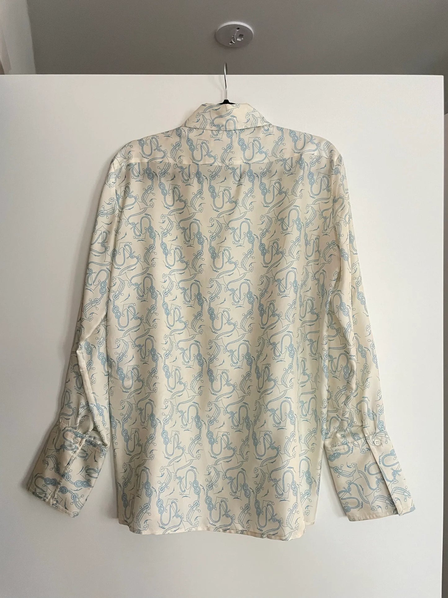 Sandro-sidenskjorta NWOT