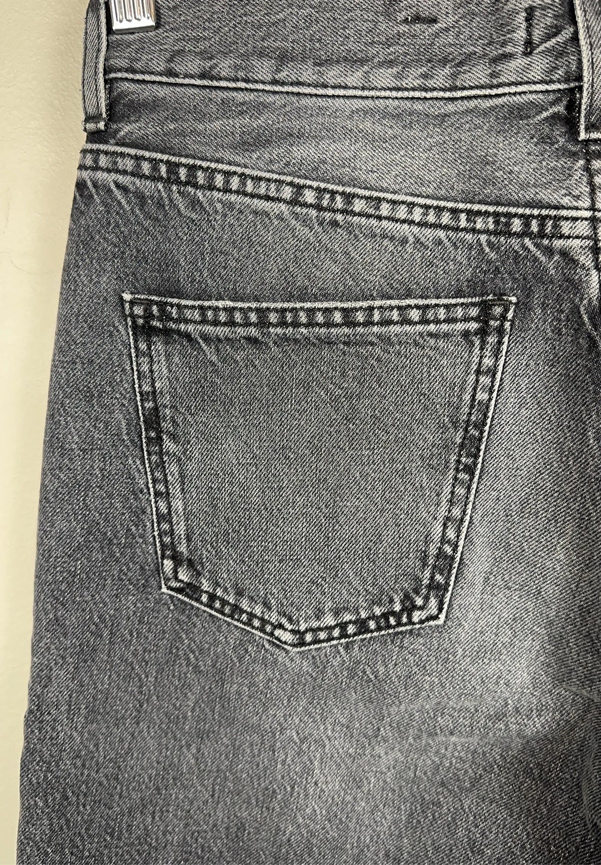 Dagmar Cropped Light Grey Jeans
