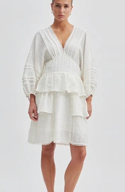 Second Female Mallani , Snow White Dress