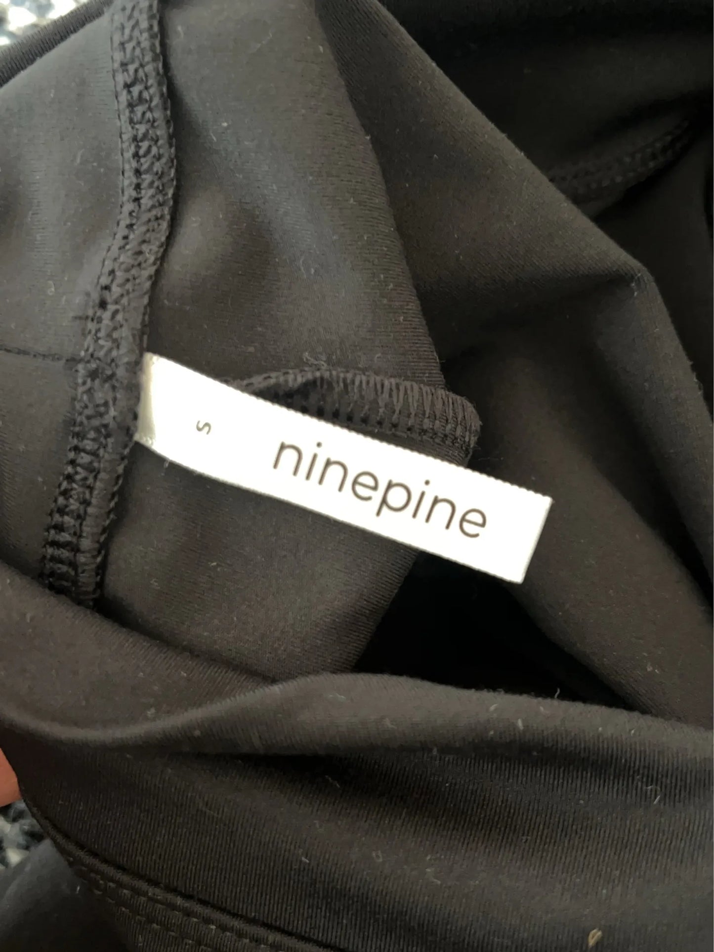 Ninepine Asana Relaxed-kostymbyxor