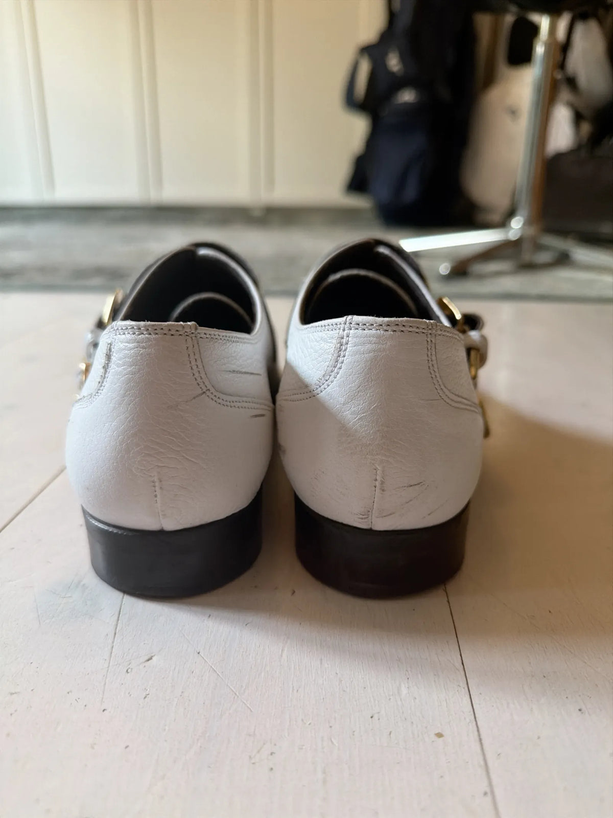 Blankens-skinnloafers