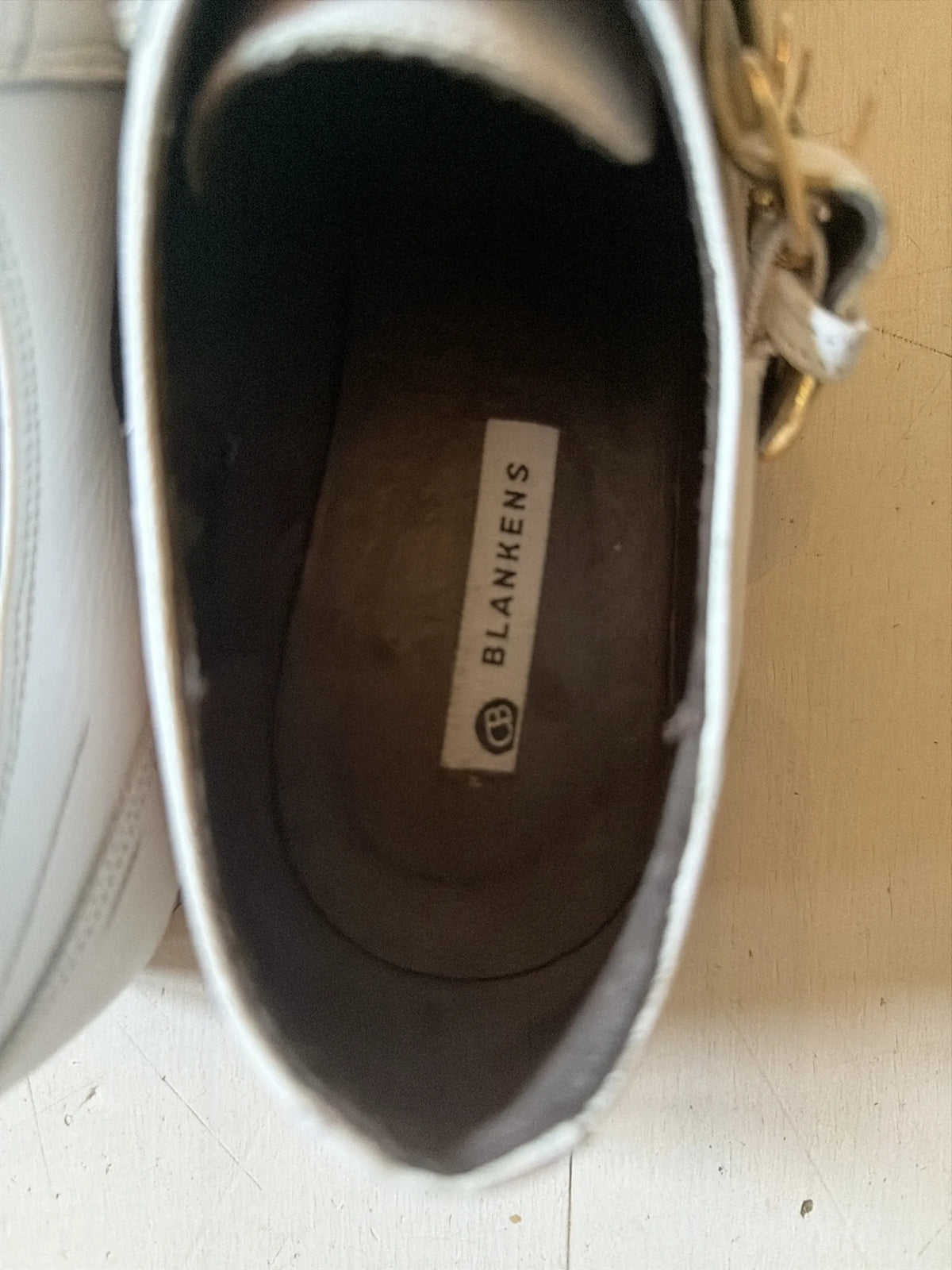 Blankens-skinnloafers