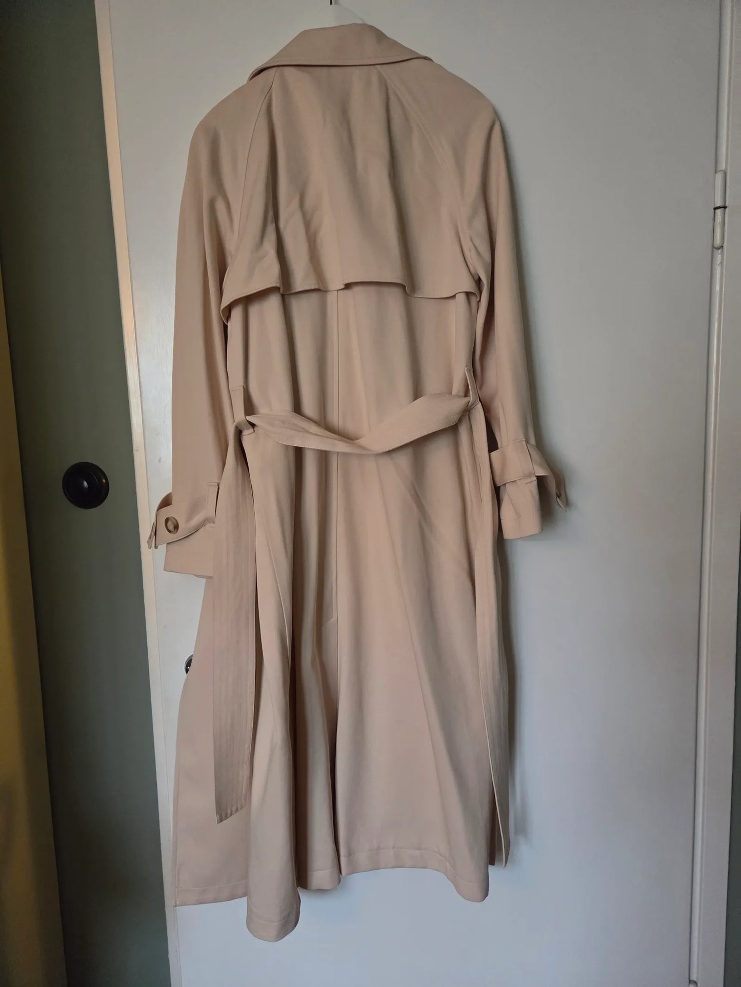 Sézane Pierce-trenchcoat NWT