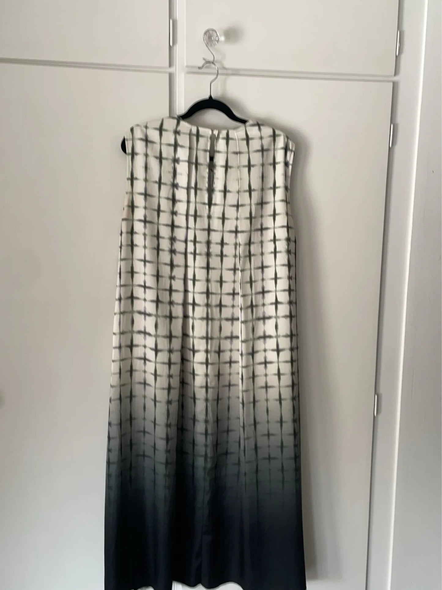 Cos-klänning