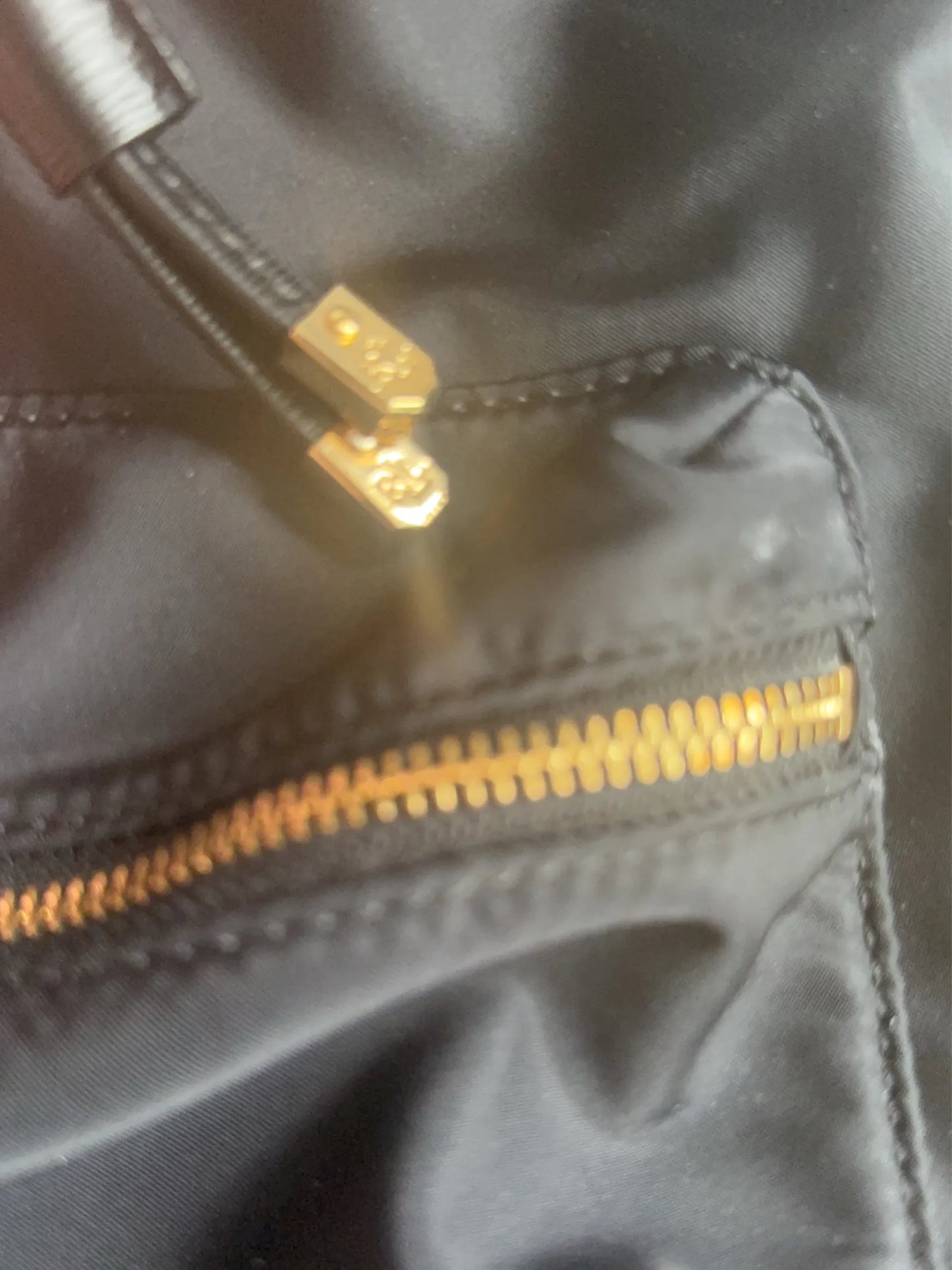 Ralph Lauren-axelremsväska NWOT