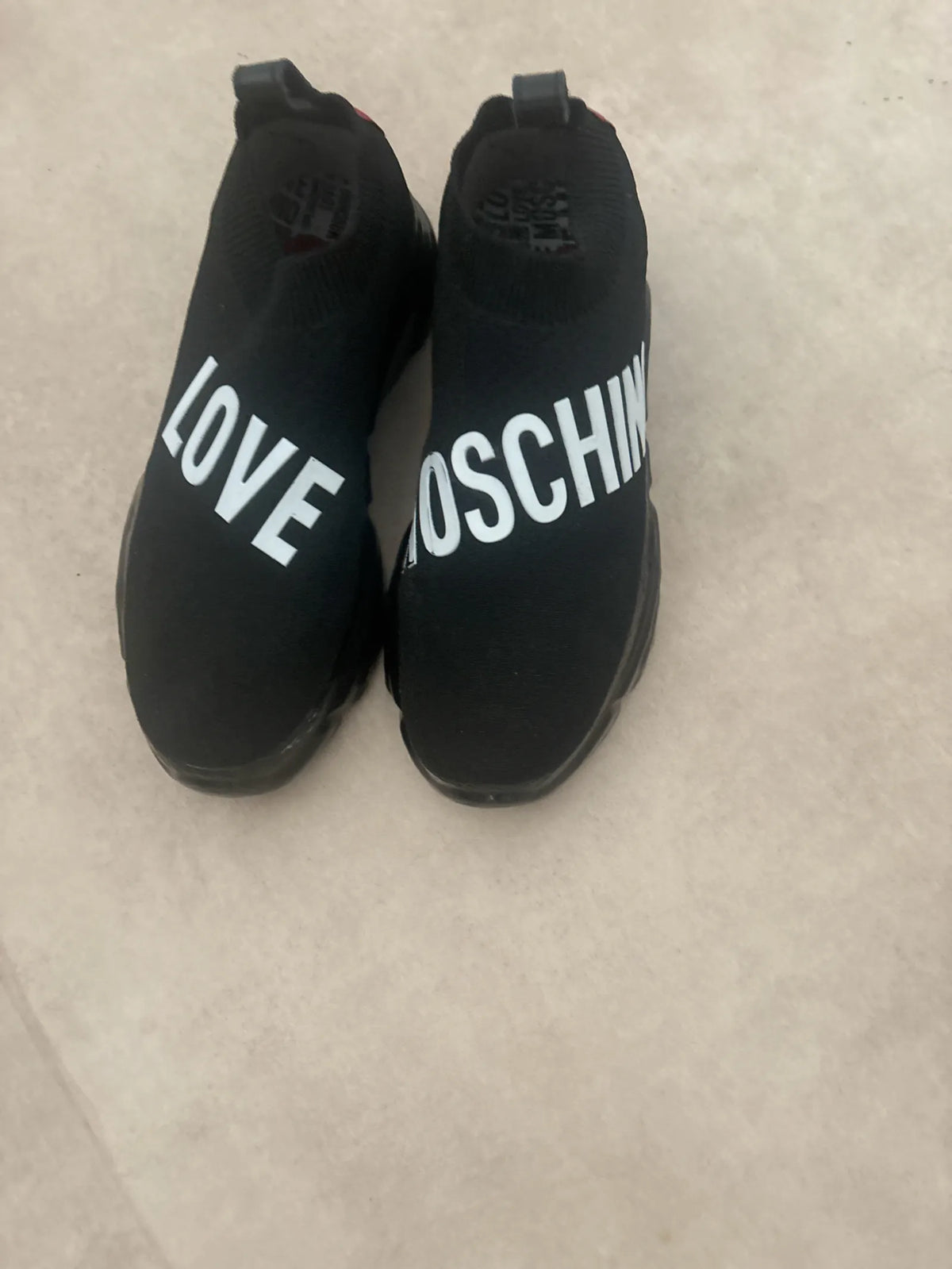 Moschino-sneakers NWT