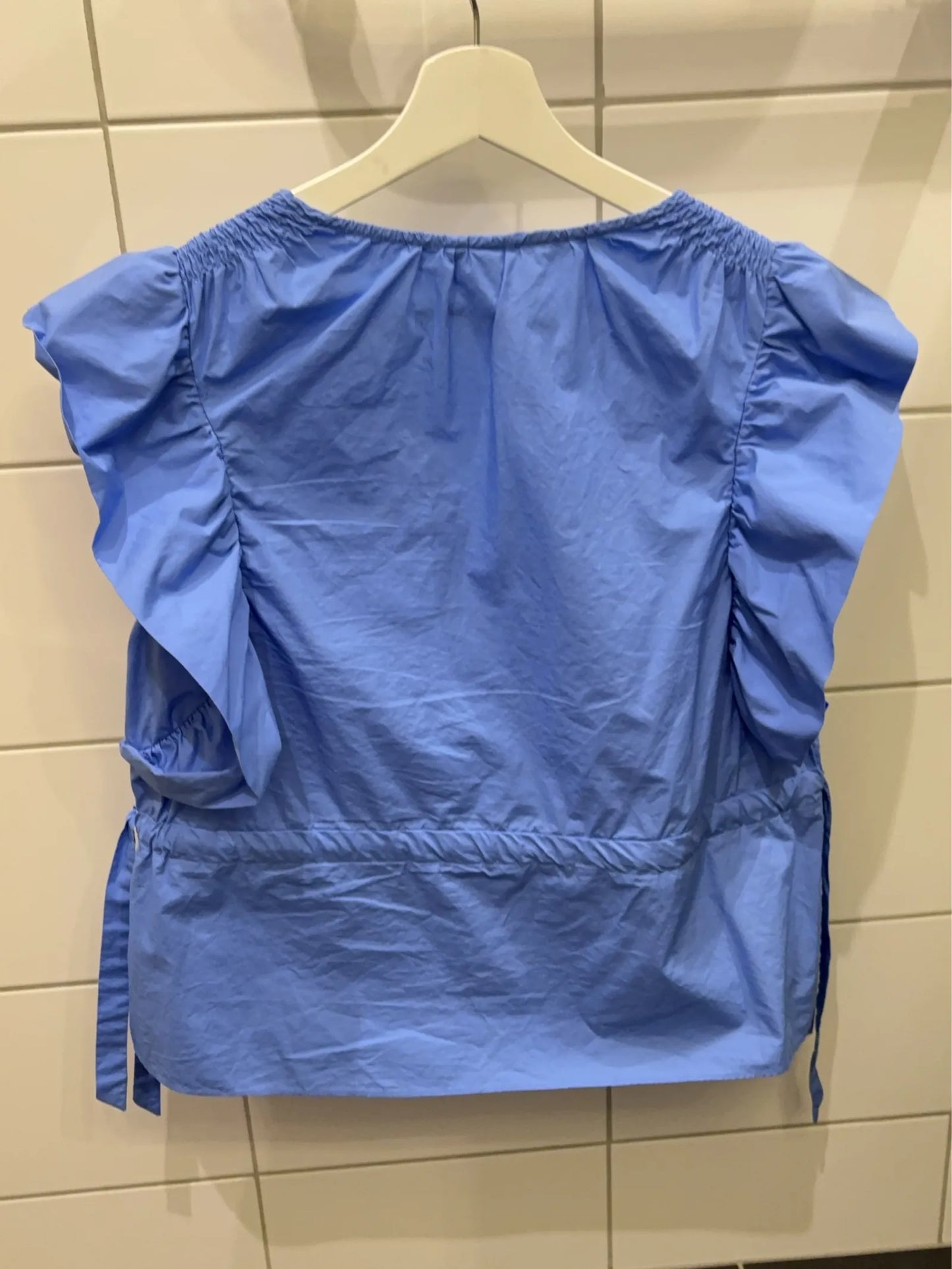 YAS-blus