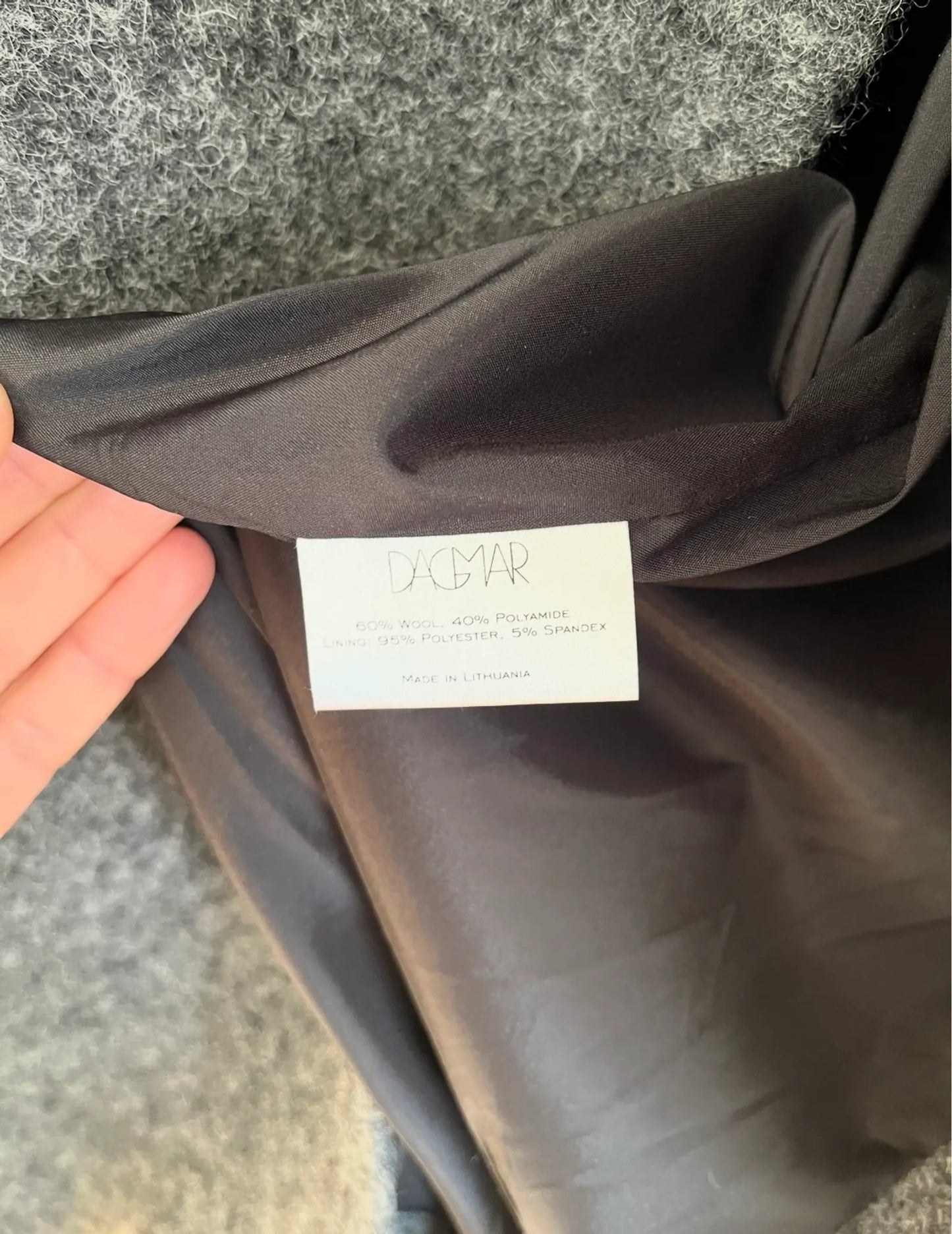 Dagmar Anissa Coat