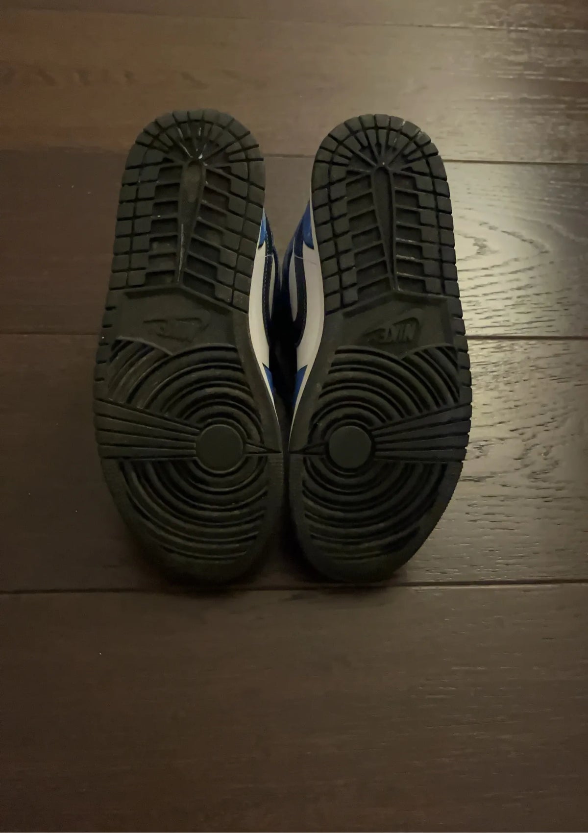 Jordan Air 1 Mid Sneakers