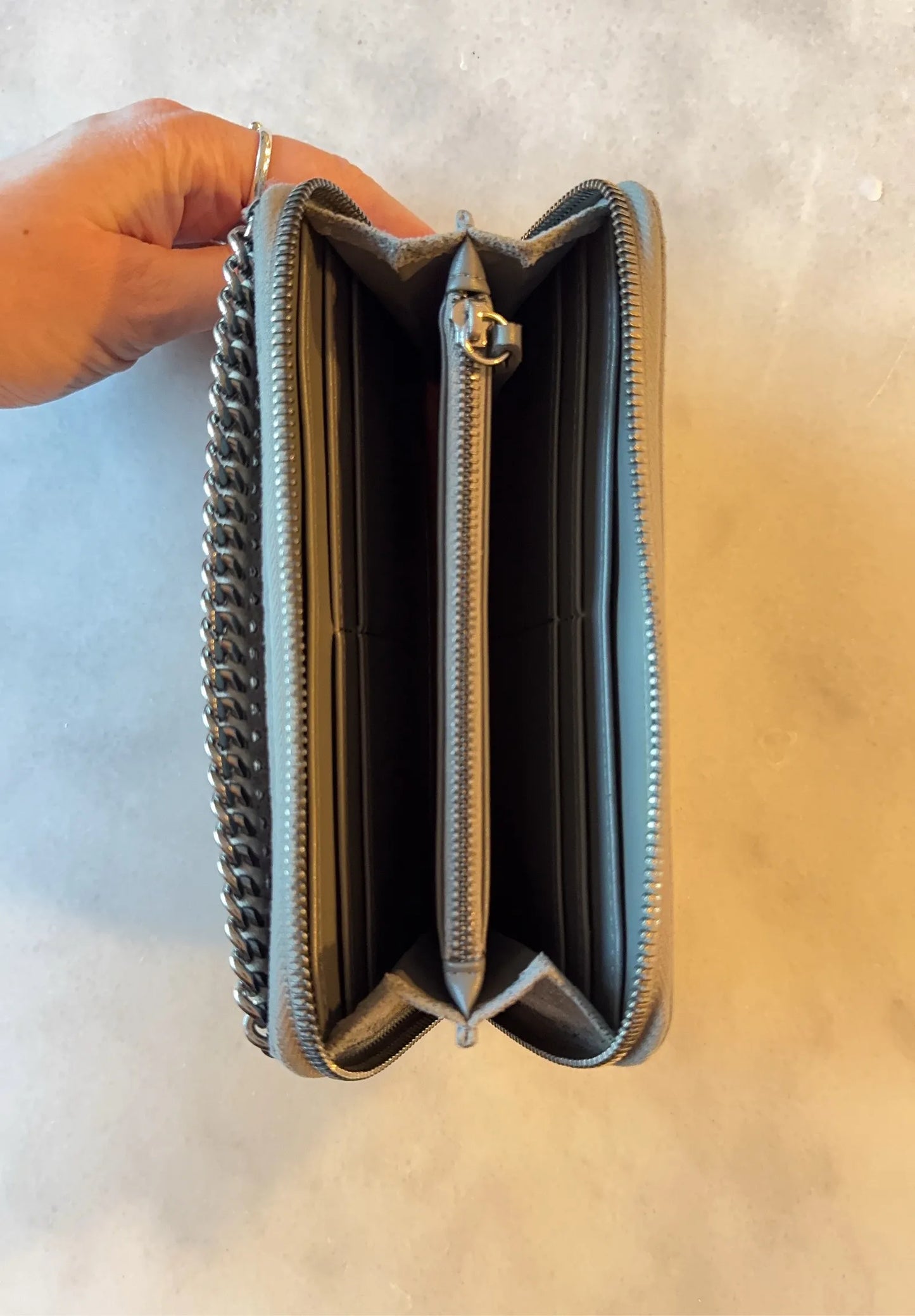 Stella Mccartney Grey Zip Around Falabella Wallet-skinnplånbok